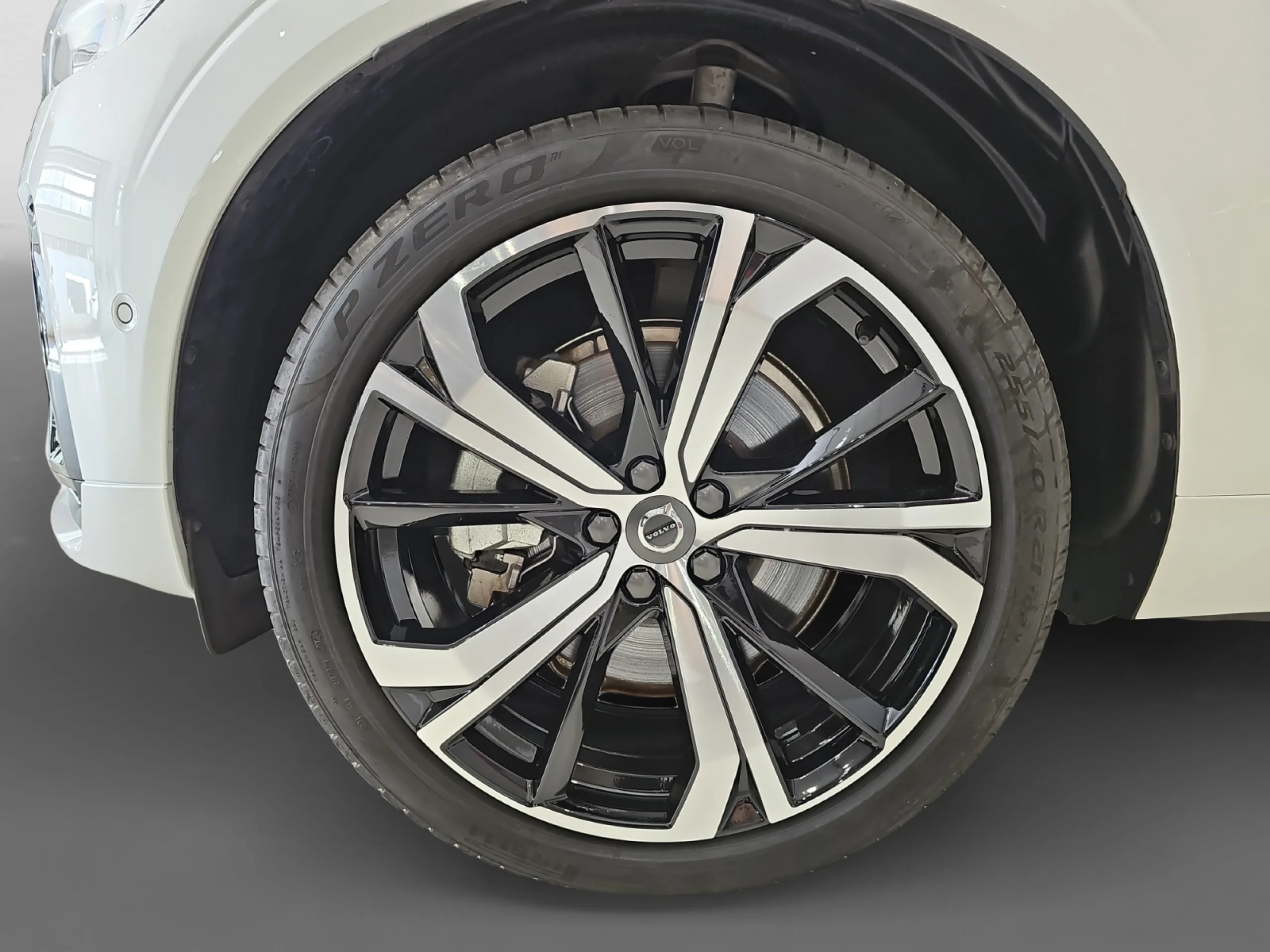 VOLVO XC60 2.0 T6 AWD RECHARGE ULTRA DARK AUTO - Foto 9