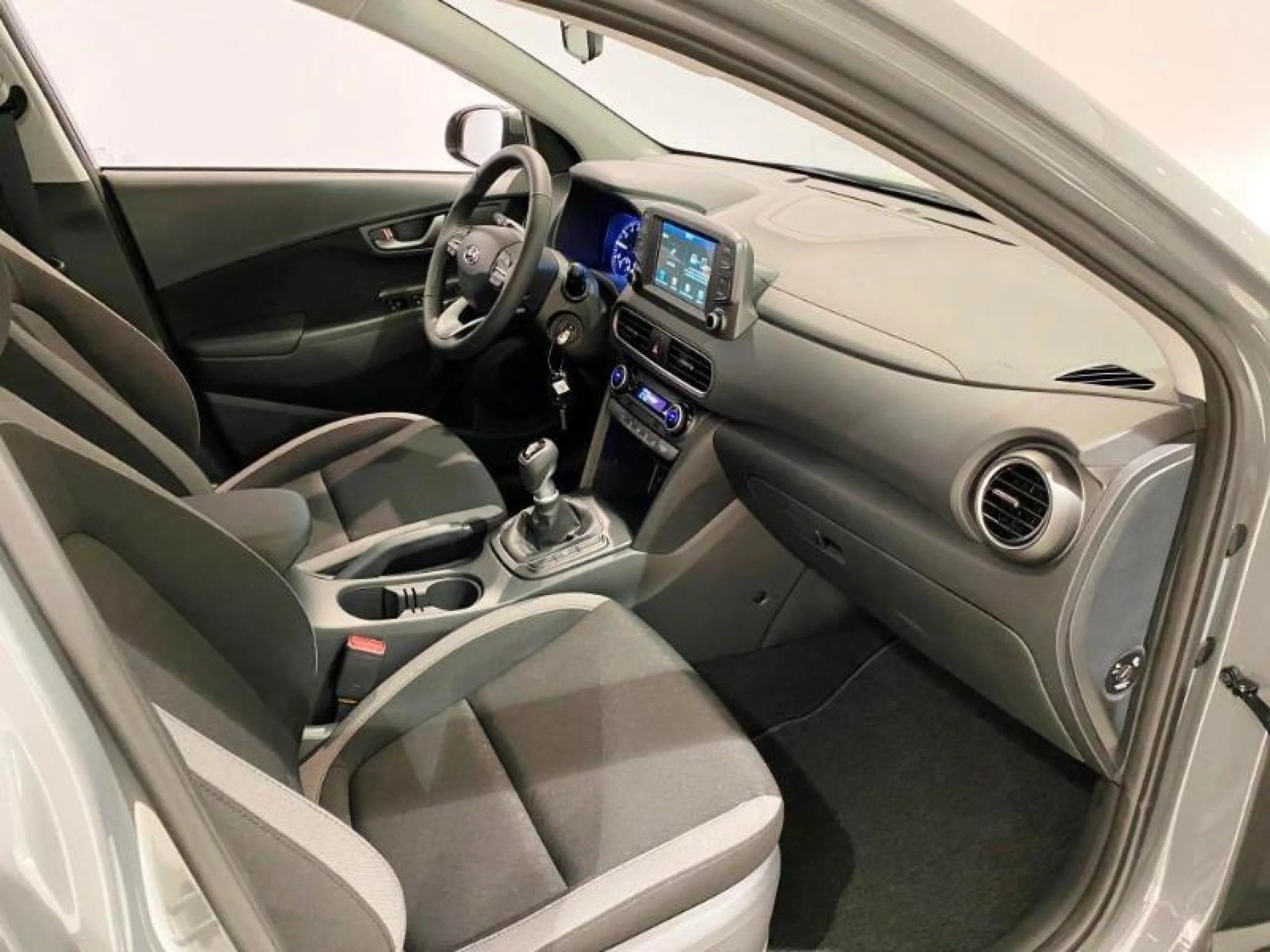 HYUNDAI KONA 1.0 TGDI 48V KLASS 4X2 - Foto 8