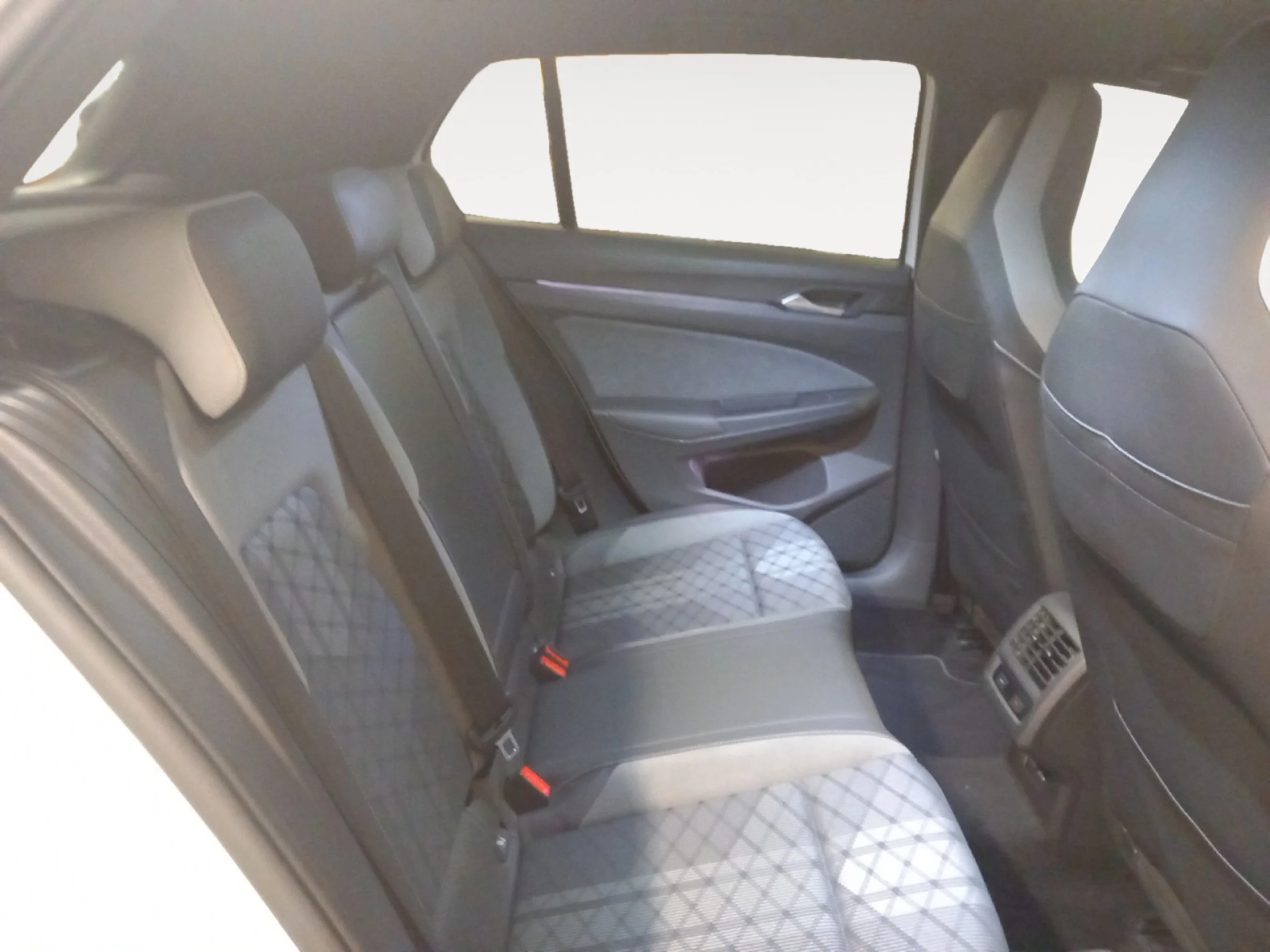 VOLKSWAGEN GOLF SPORT R LINE 2.0 TDI 110KW (150CV) DSG - Foto 6