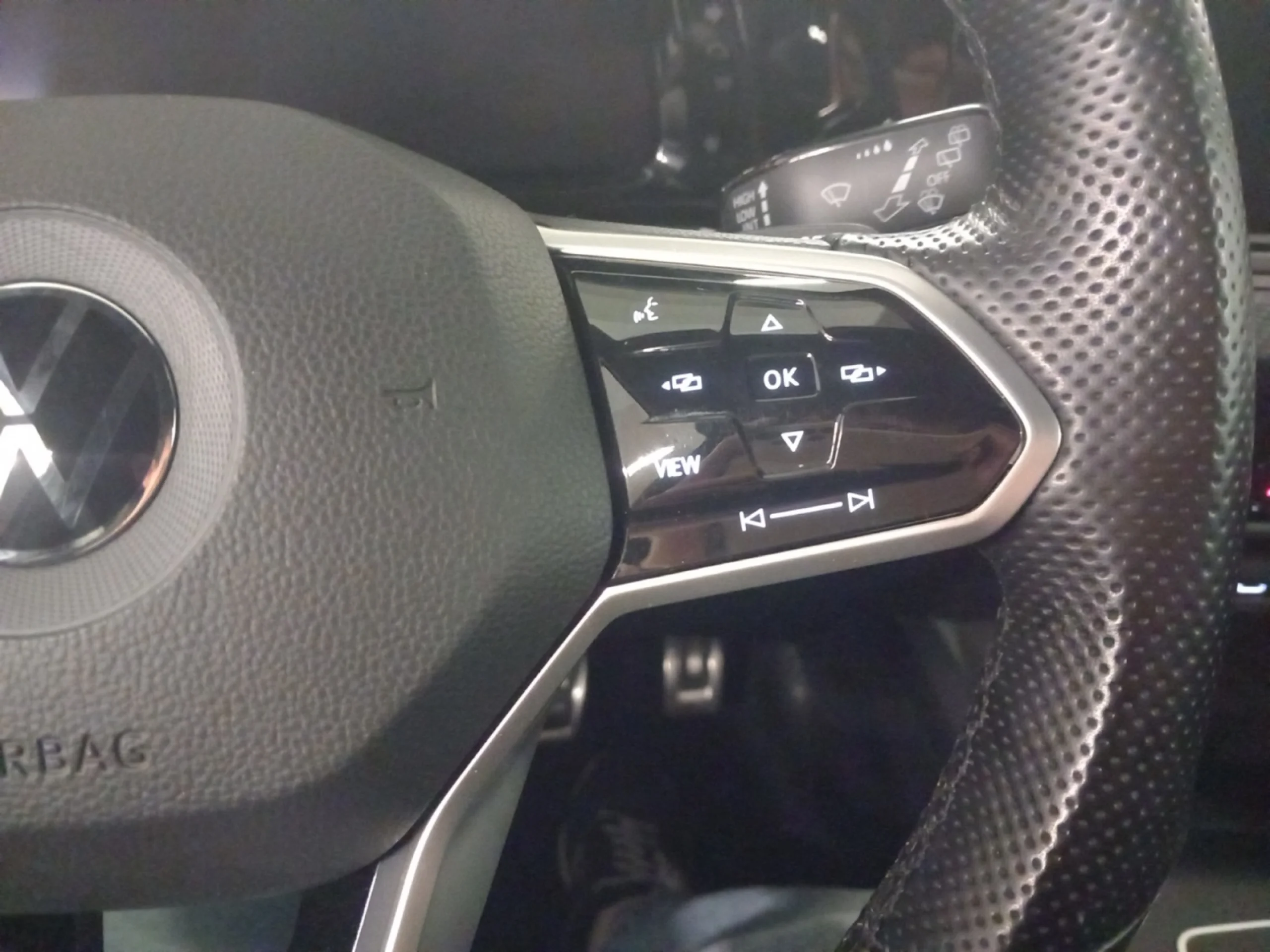 VOLKSWAGEN GOLF SPORT R LINE 2.0 TDI 110KW (150CV) DSG - Foto 10