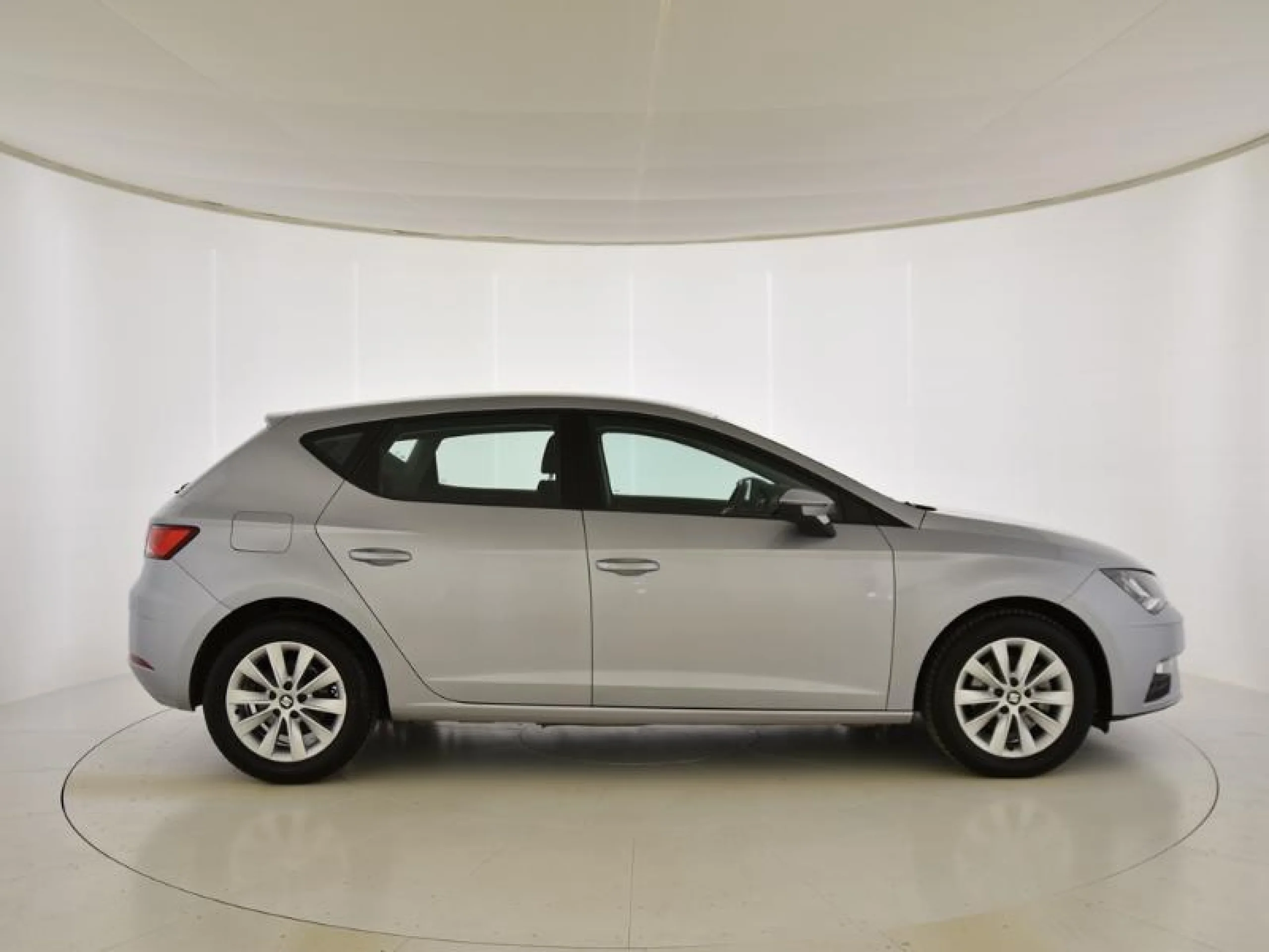 SEAT LEON 1.6 TDI 85KW (115CV) DSG 7 ST&SP STYLE - Foto 3