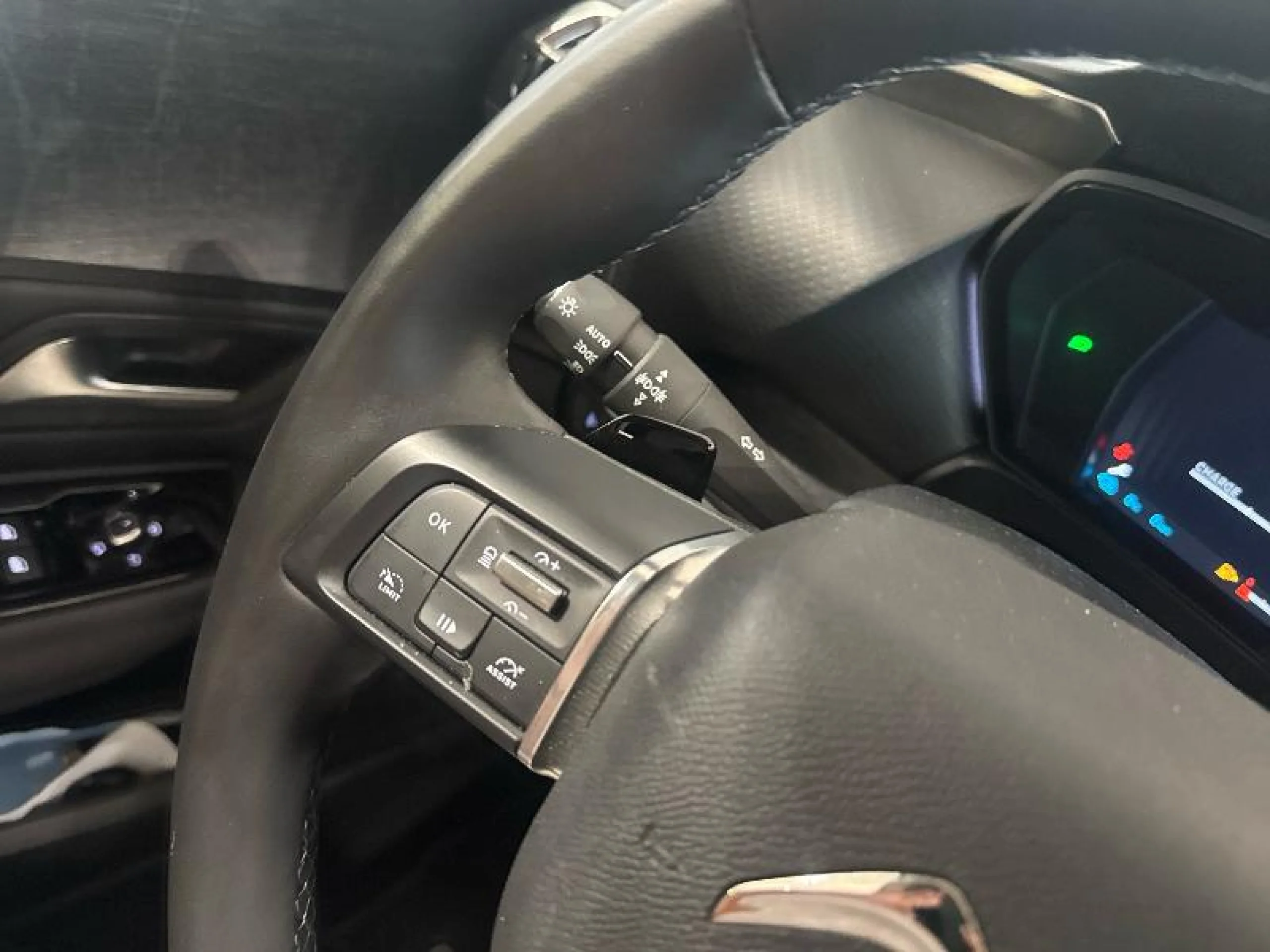 CITROEN C5 X HYBRID 180 E EAT8 SHINE - Foto 21