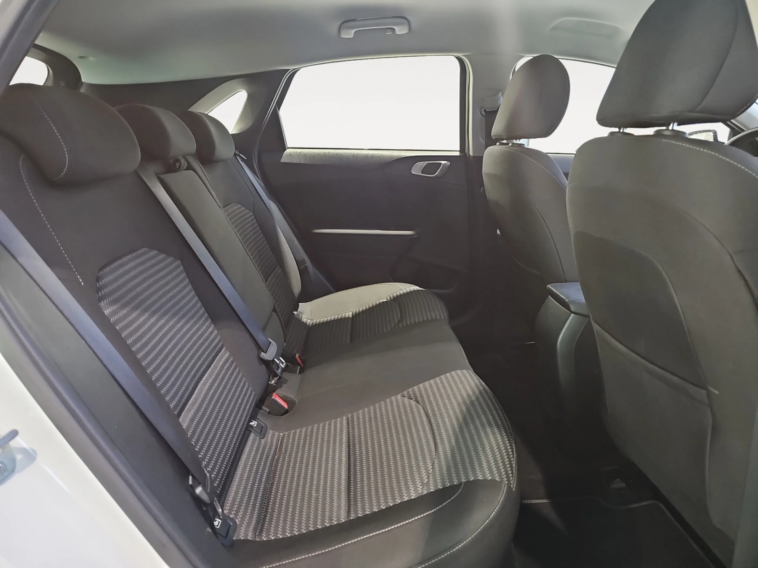 KIA CEED 1.0 T GDI 88KW (120CV) DRIVE - Foto 6