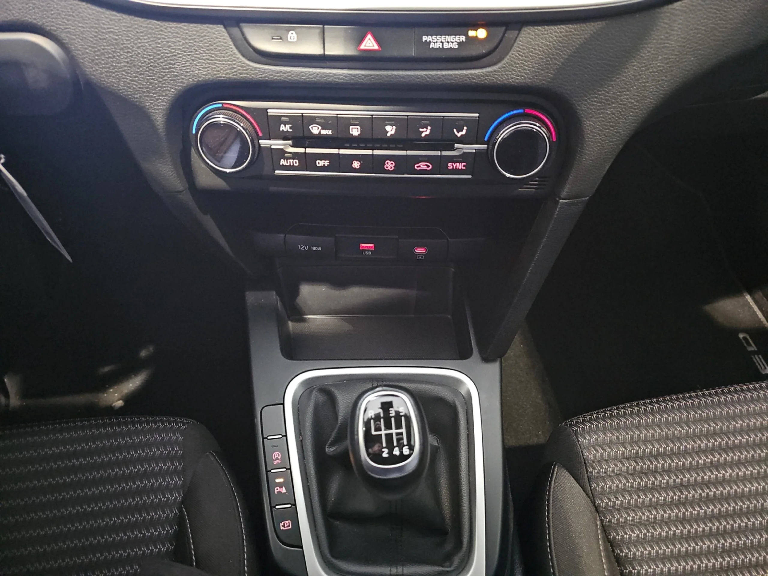 KIA CEED 1.0 T GDI 88KW (120CV) DRIVE - Foto 11