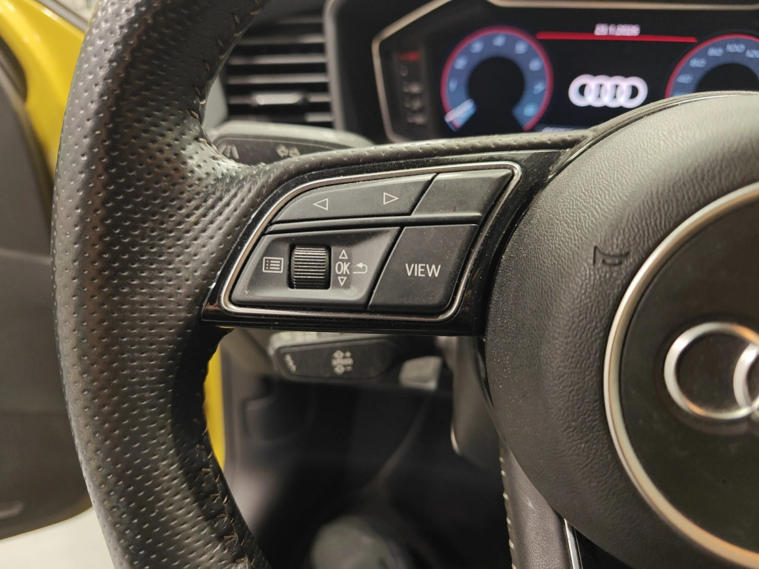 AUDI A1 SPORTBACK S LINE 30 TFSI 85KW (116CV) - Foto 11