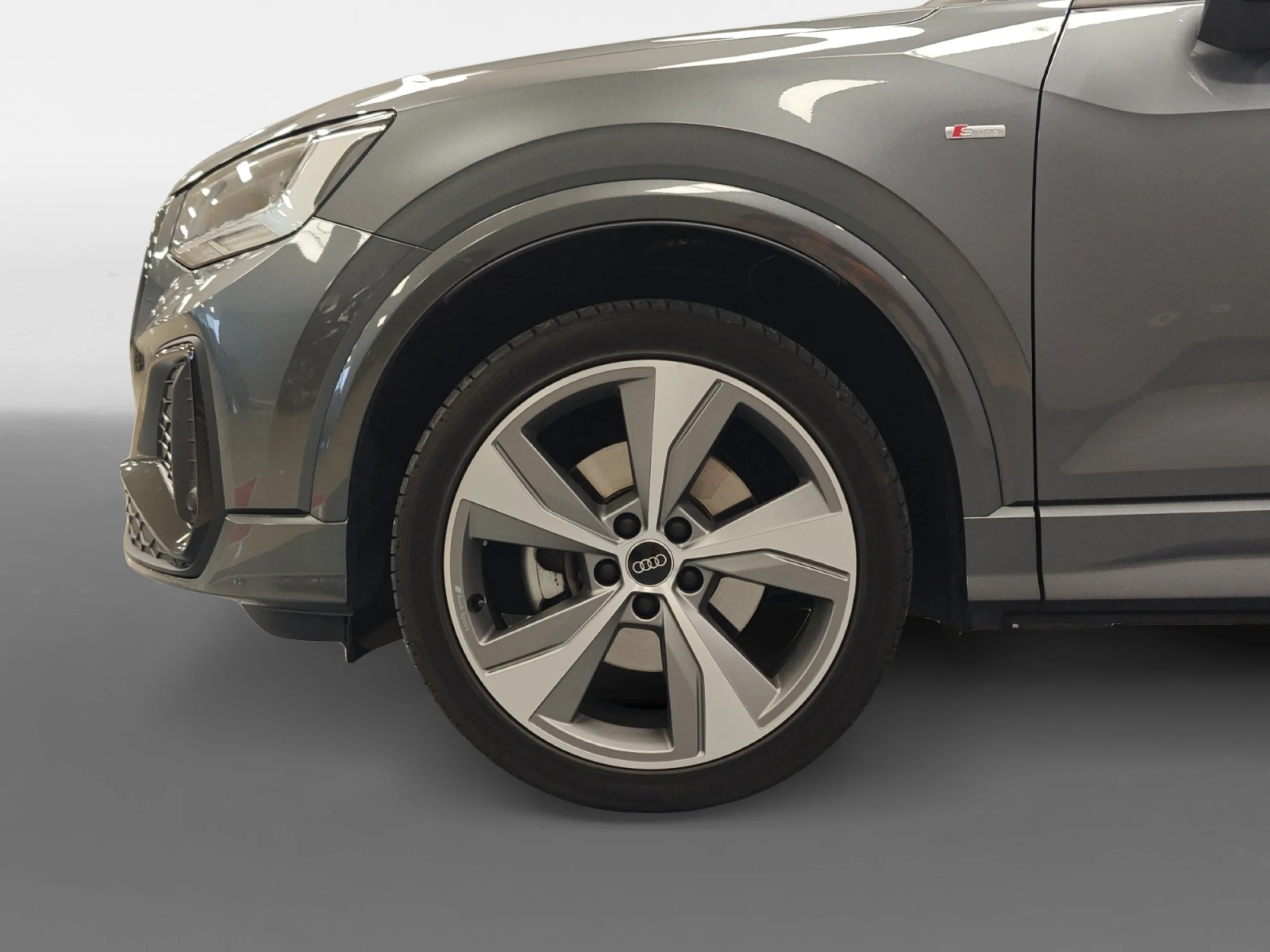 AUDI Q2 BLACK LINE 35 TFSI 110KW S TRONIC - Foto 8