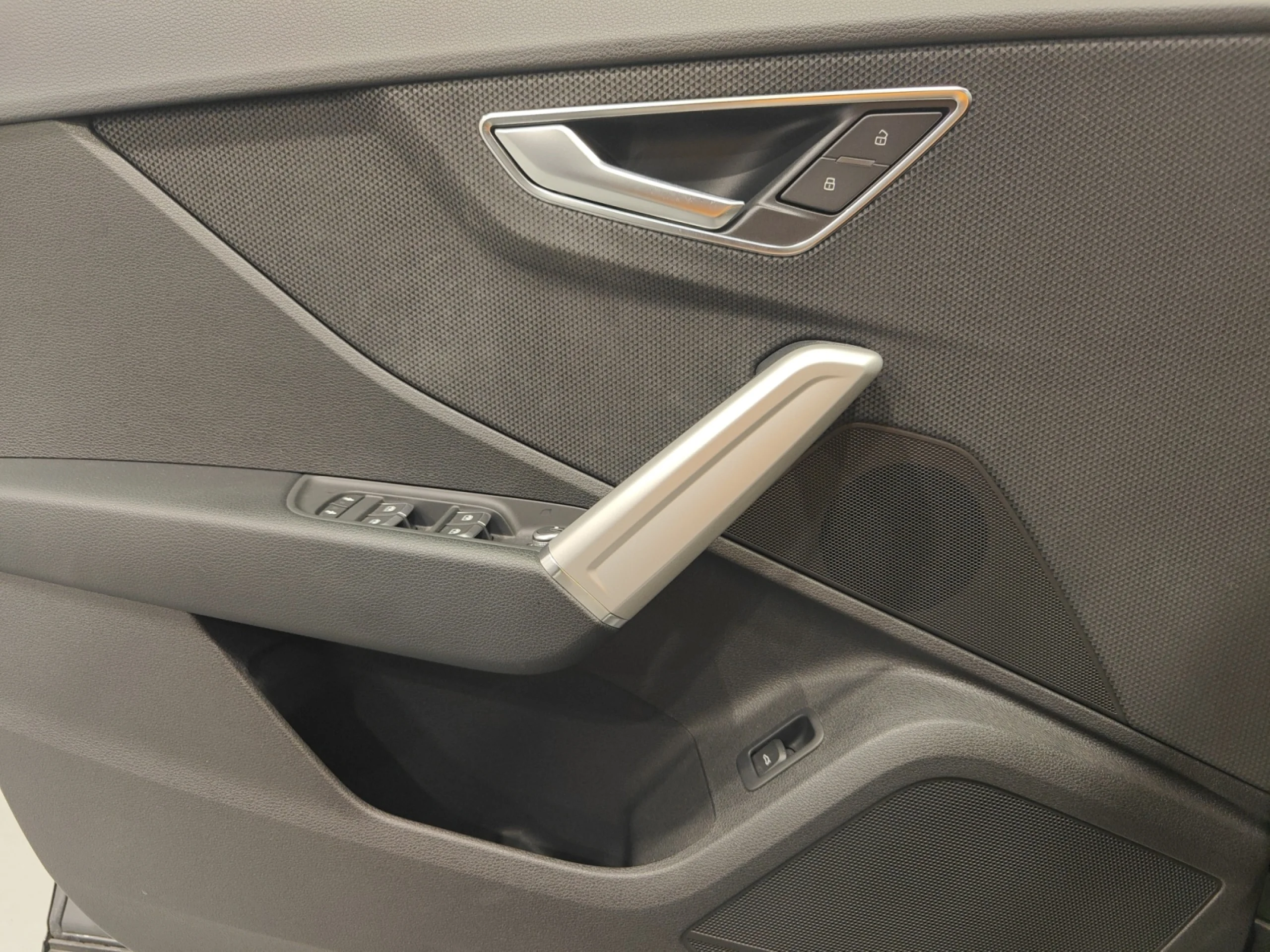 AUDI Q2 BLACK LINE 35 TFSI 110KW S TRONIC - Foto 13