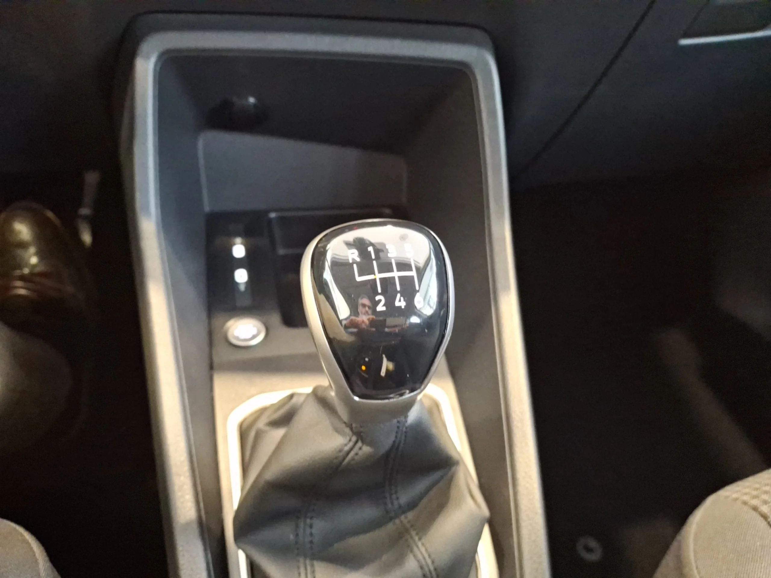 VOLKSWAGEN CADDY MAXI OUTDOOR 2.0 TDI 75KW (102CV) - Foto 17