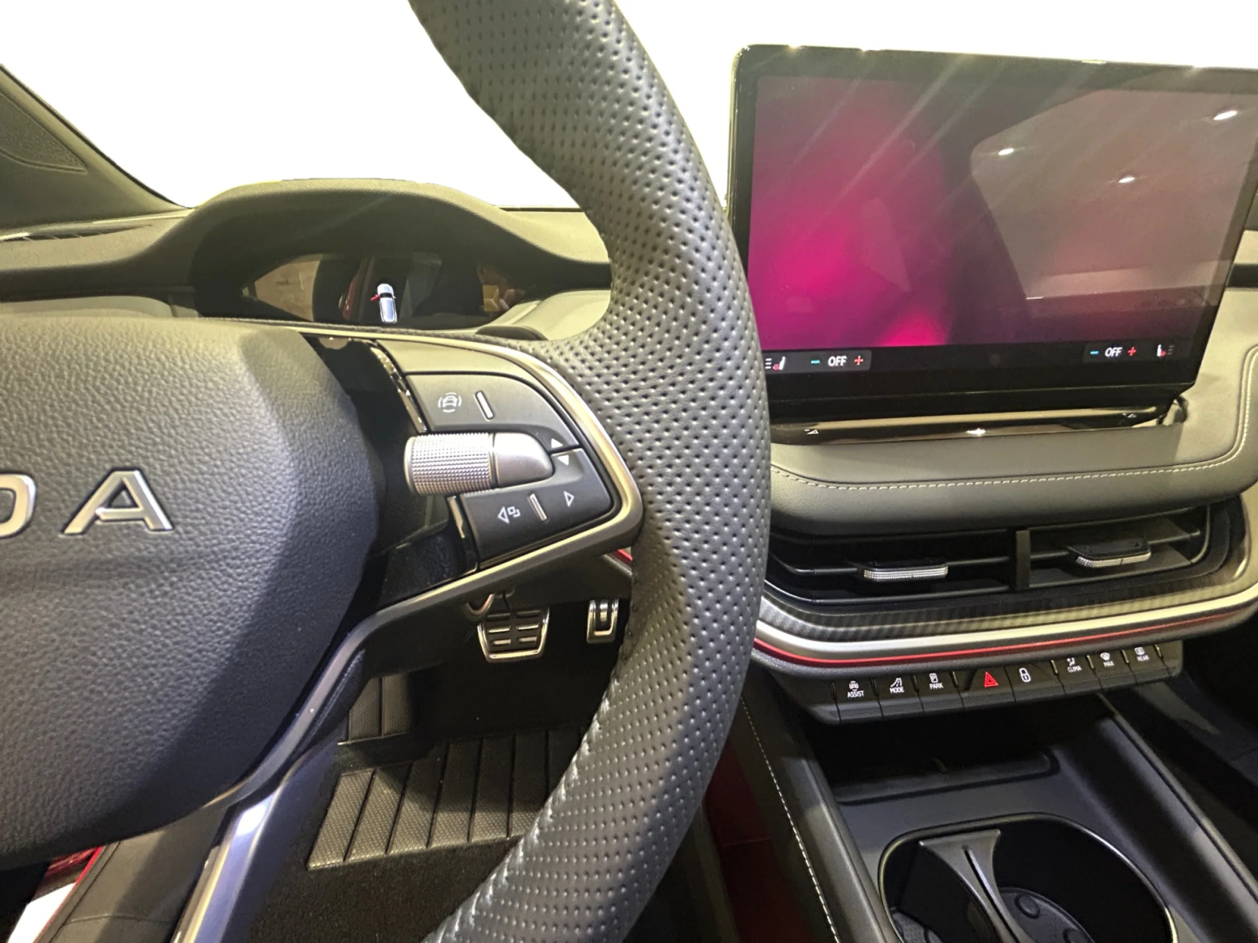 SKODA ELROQ 150 KW (204 CV) 63 KWH SPORTLINE - Foto 9