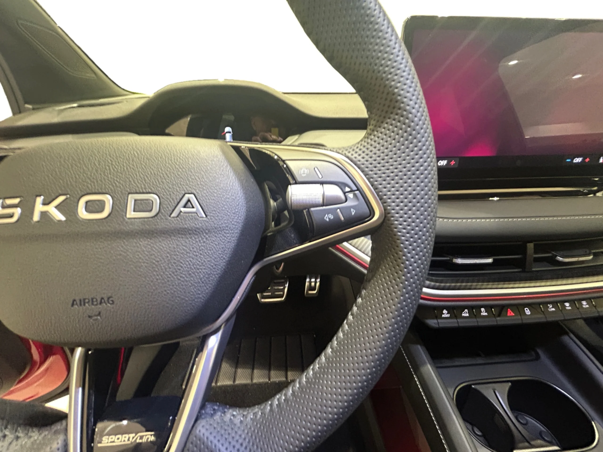 SKODA ELROQ 150 KW (204 CV) 63 KWH SPORTLINE - Foto 10