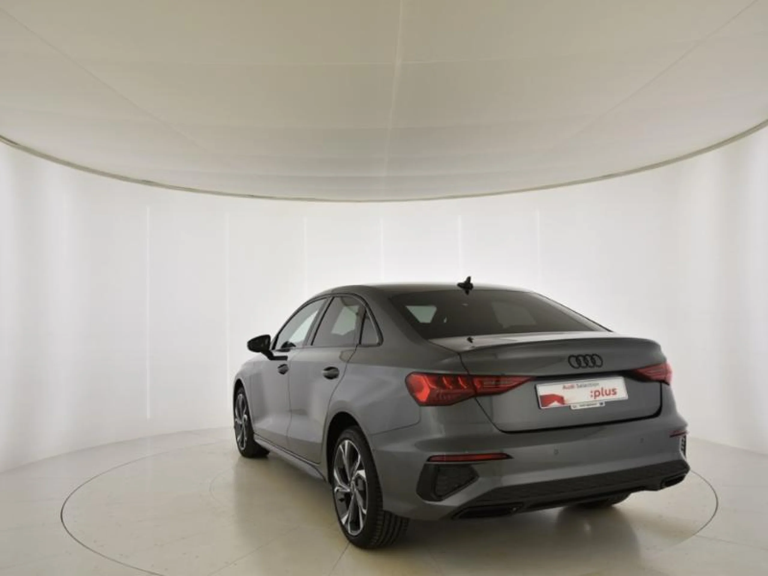 AUDI A3 SEDAN BLACK LINE 30 TDI 85KW S TRONIC - Foto 2
