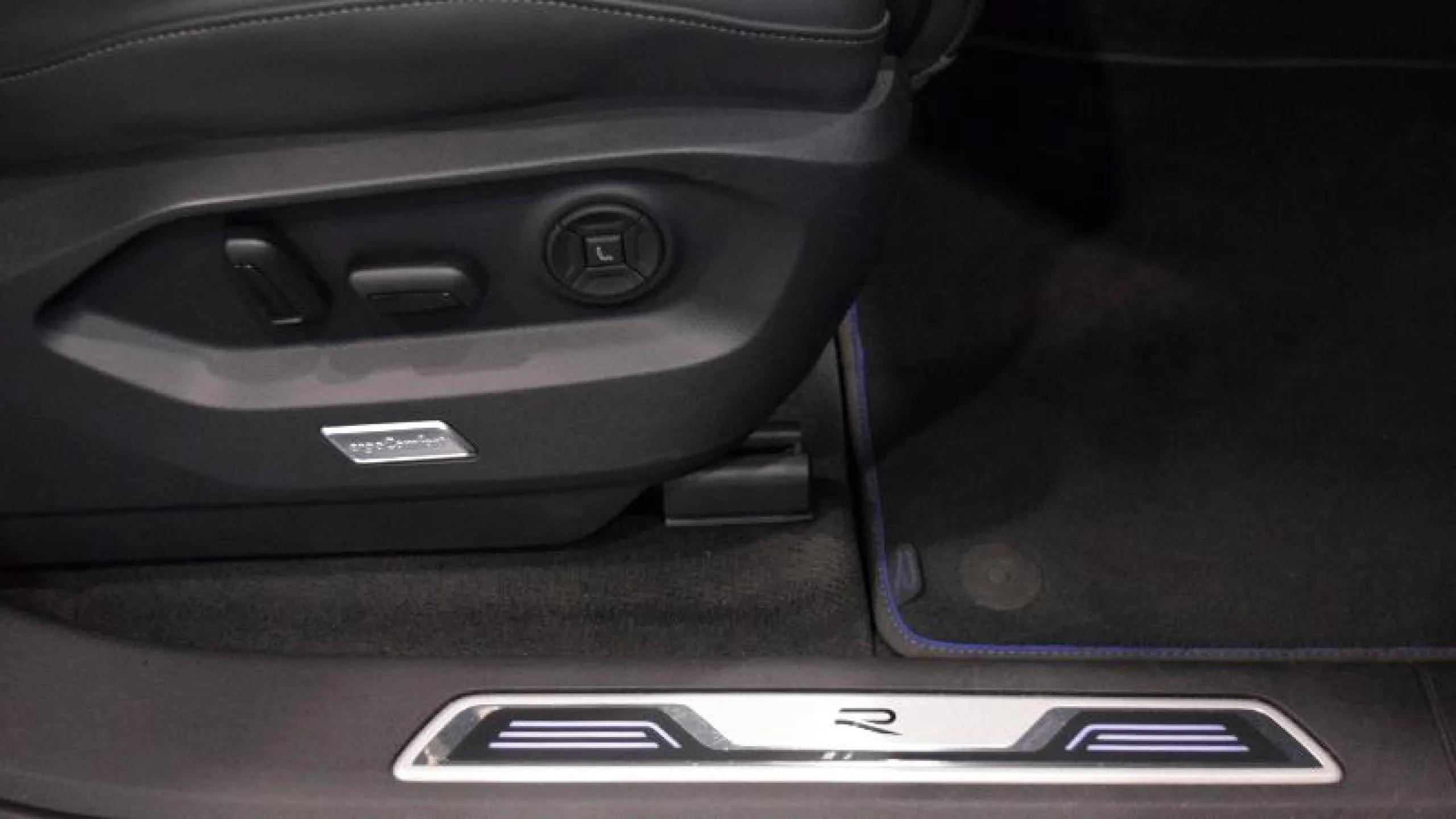 VOLKSWAGEN TOUAREG R 3.0 V6 TSI 340KW TIP 4M - Foto 14