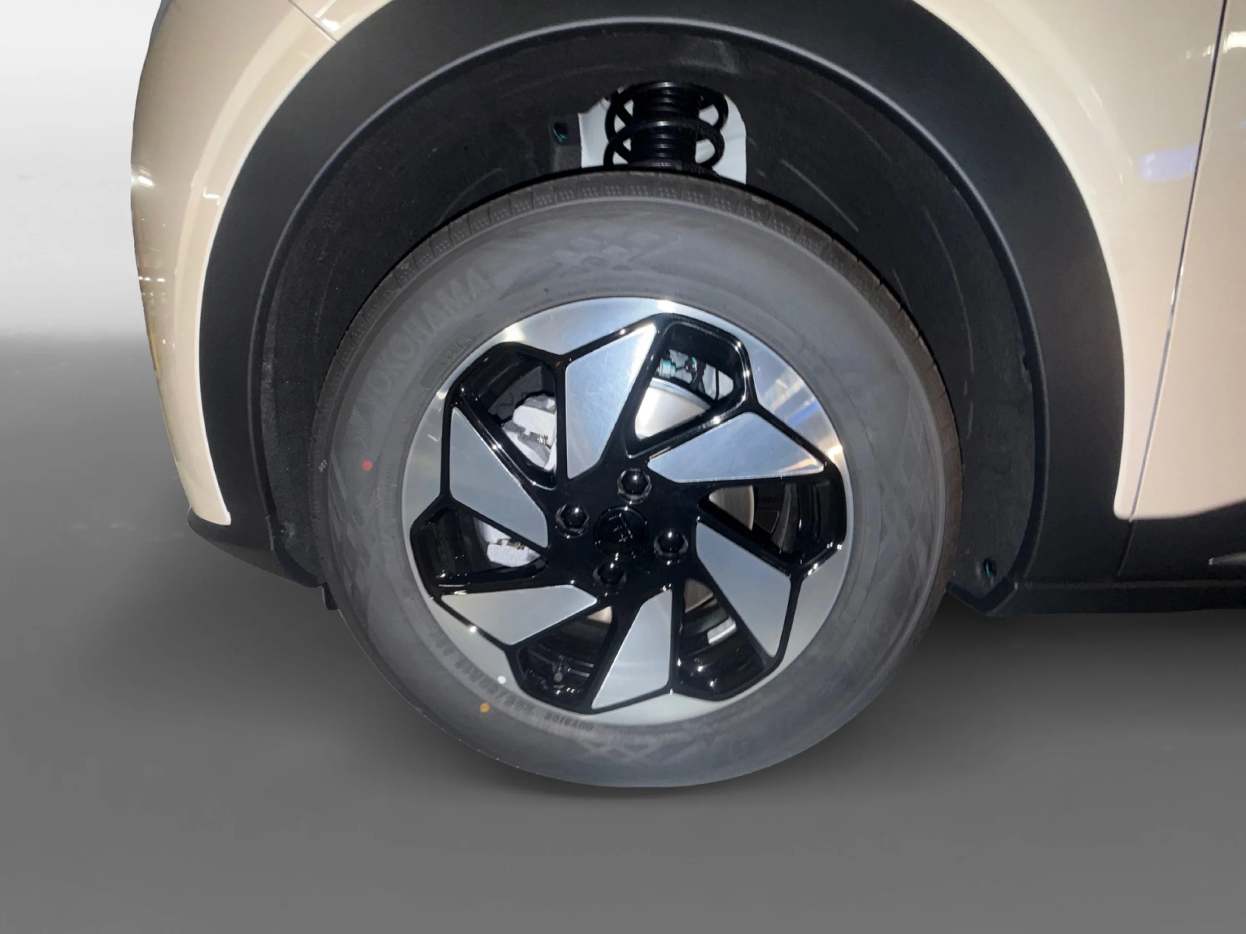 GEELY E2 MAX+ - Foto 9
