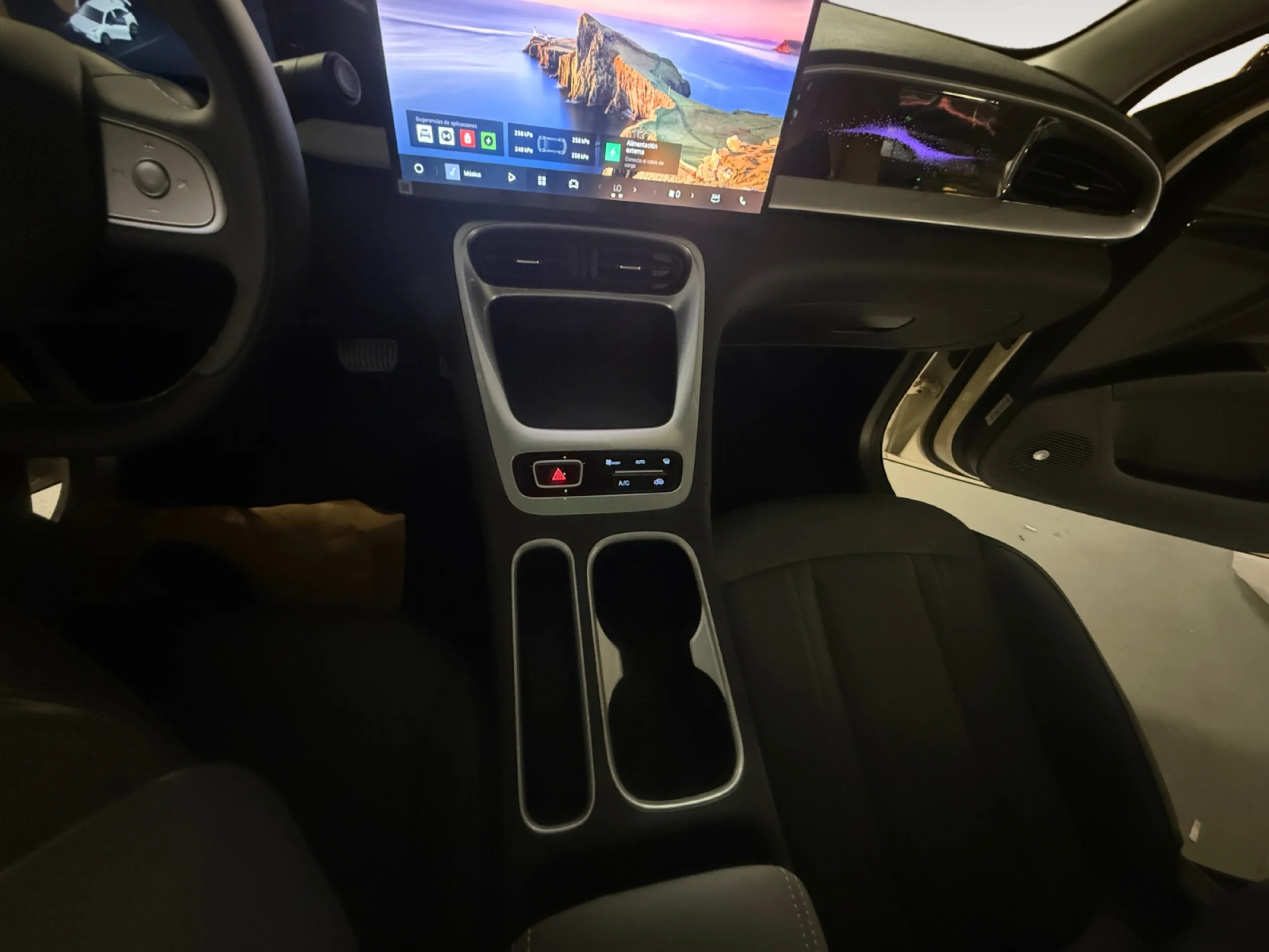 GEELY E2 MAX+ - Foto 11