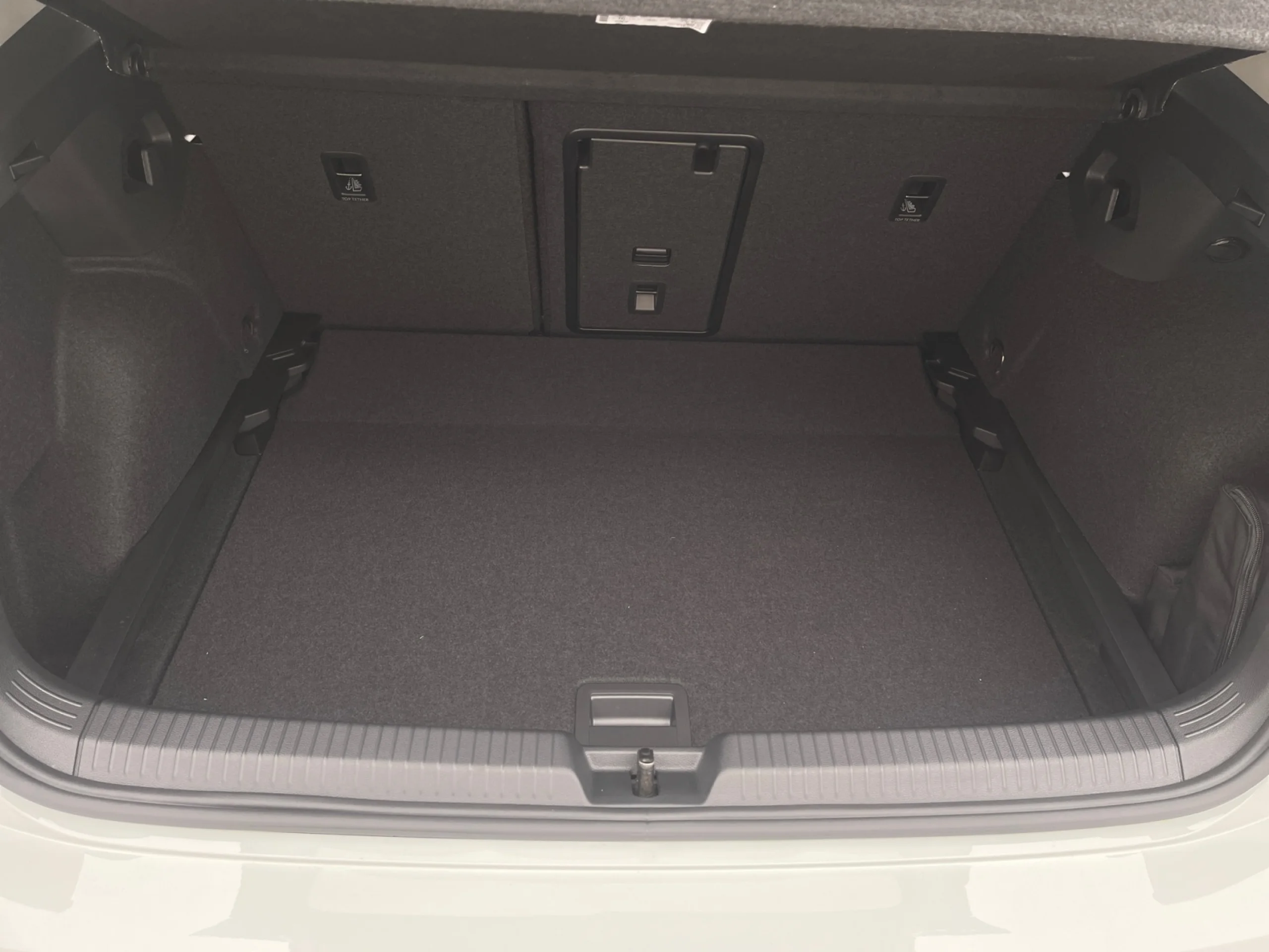 VOLKSWAGEN GOLF LIFE 1.0 ETSI 81KW (110CV) DSG - Foto 7