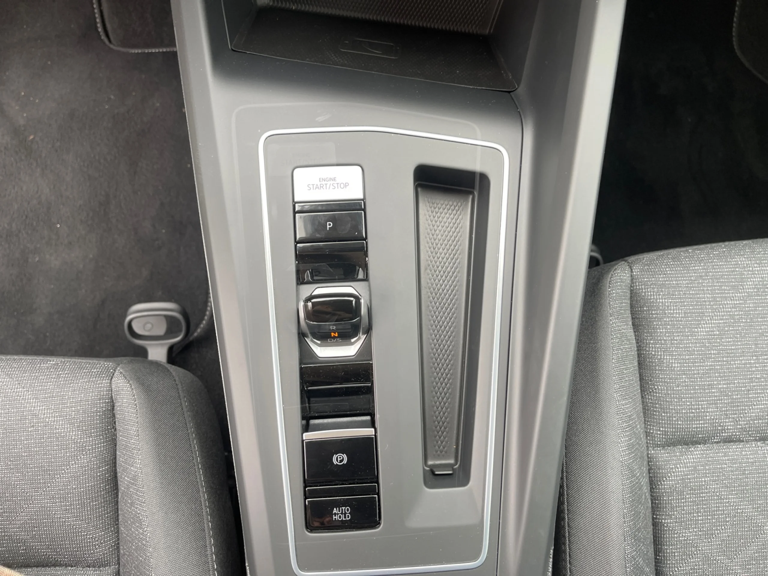 VOLKSWAGEN GOLF LIFE 1.0 ETSI 81KW (110CV) DSG - Foto 11