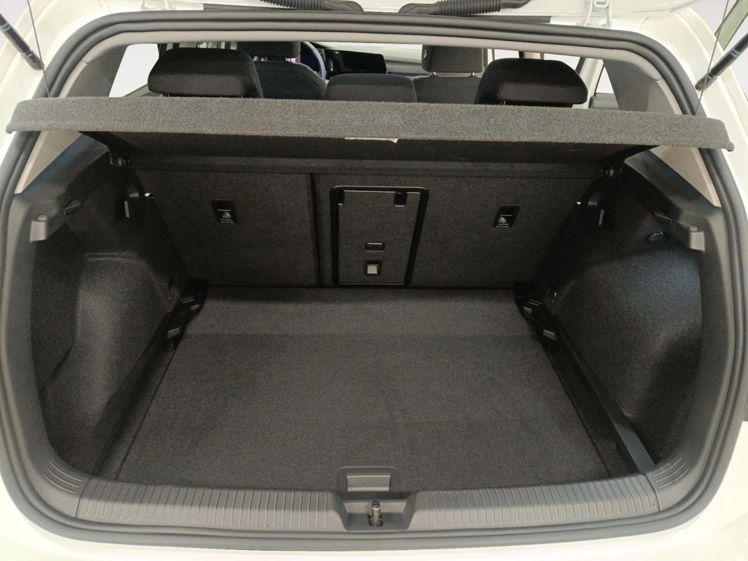 VOLKSWAGEN GOLF LIFE 1.0 ETSI 81KW (110CV) DSG - Foto 7