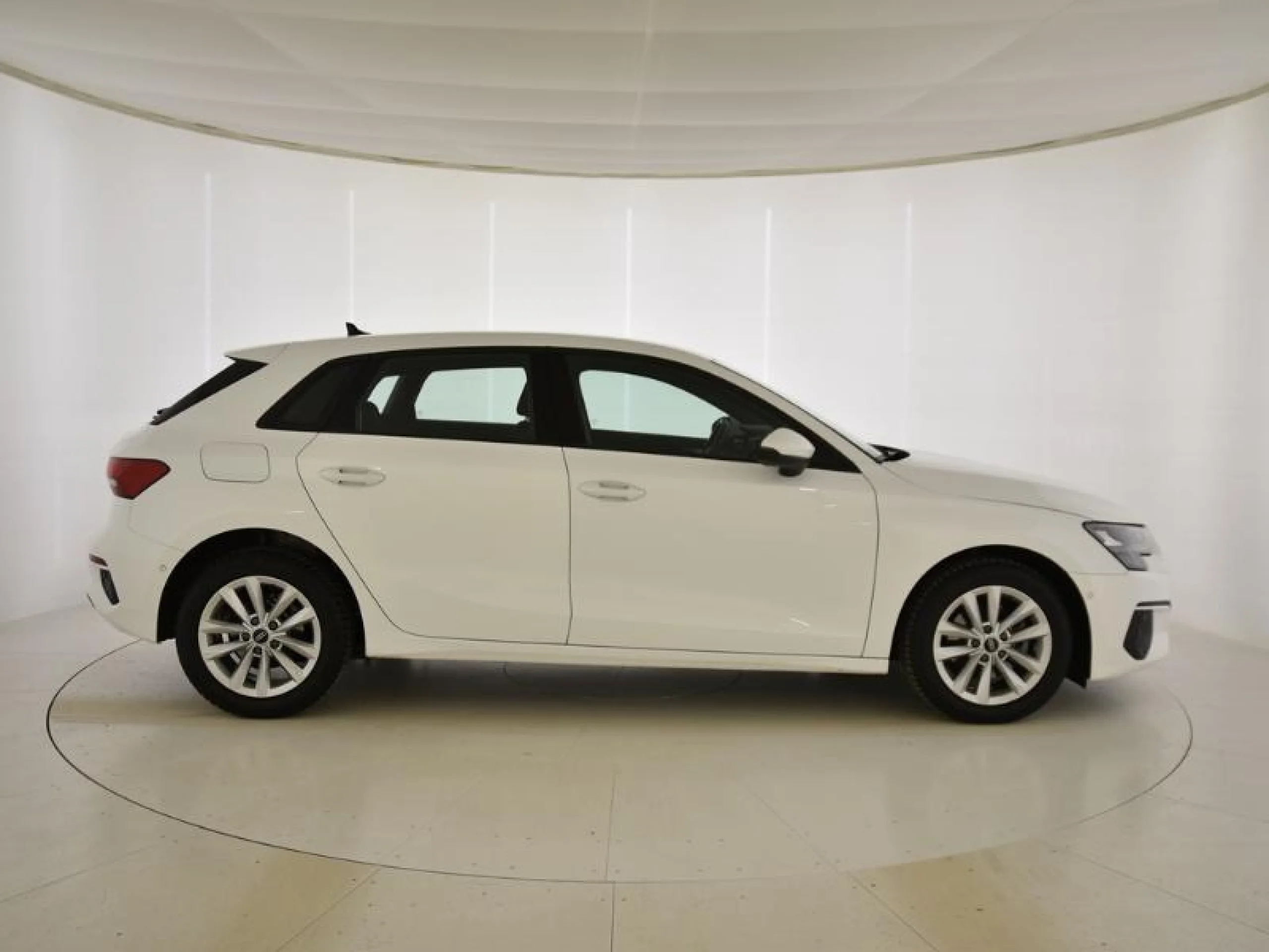 AUDI A3 SPORTBACK ADVANCED 30 TFSI 81KW S TRONIC - Foto 3
