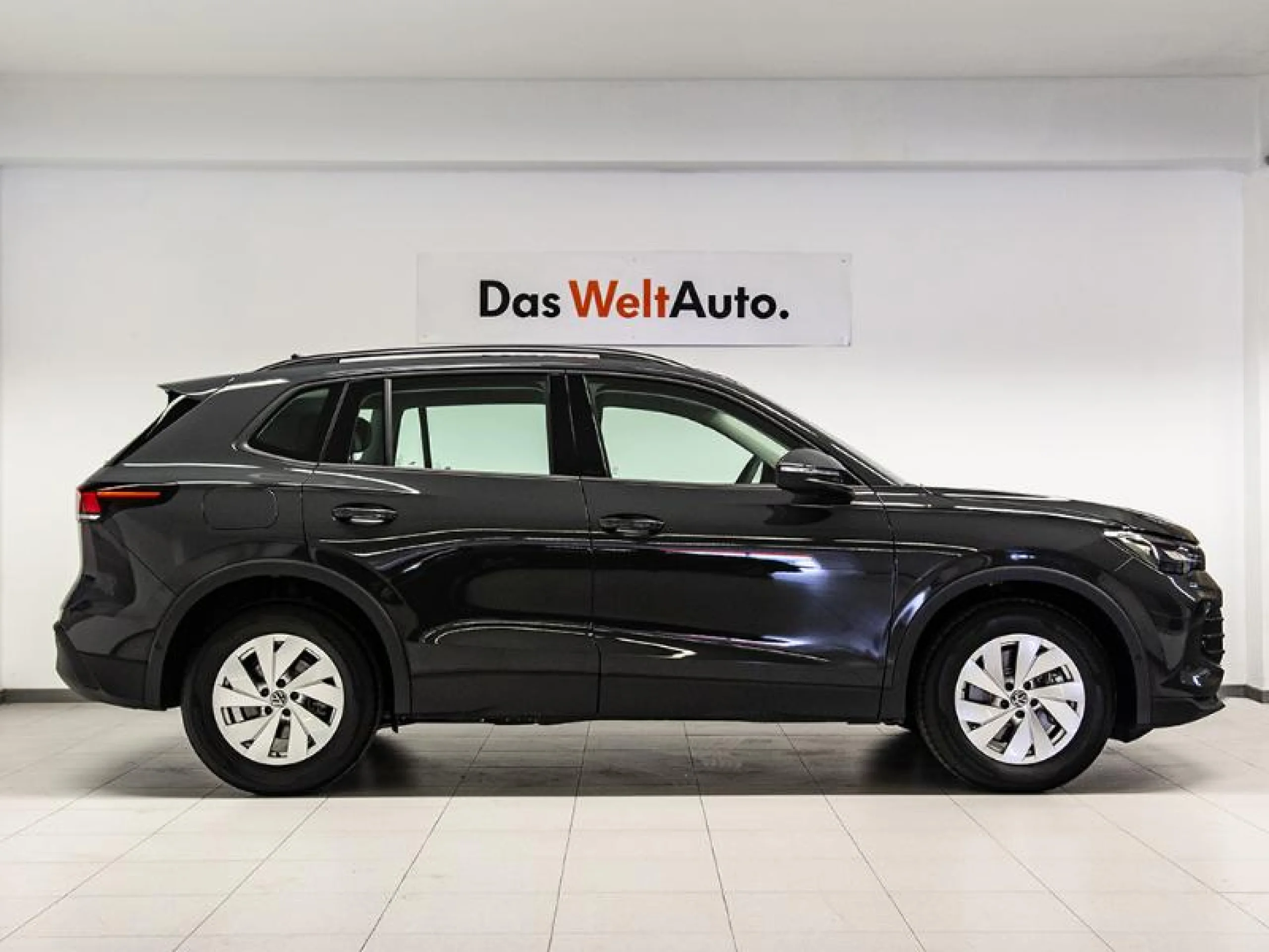 VOLKSWAGEN TIGUAN TIGUAN 2.0 TDI 110 KW (150 CV)  AUTOM TICO DSG 7 VEL. - Foto 3