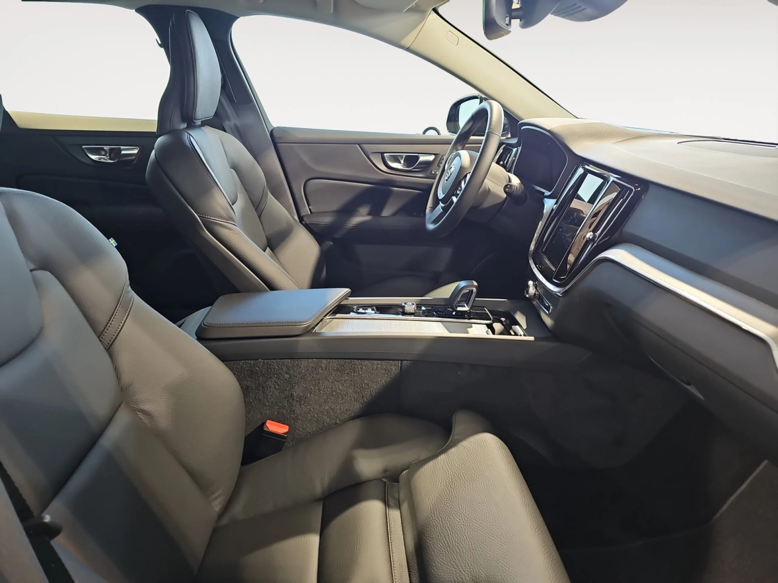 VOLVO V60 V60 B4 MILD HYBRID PLUS DARK 2025 - Foto 5