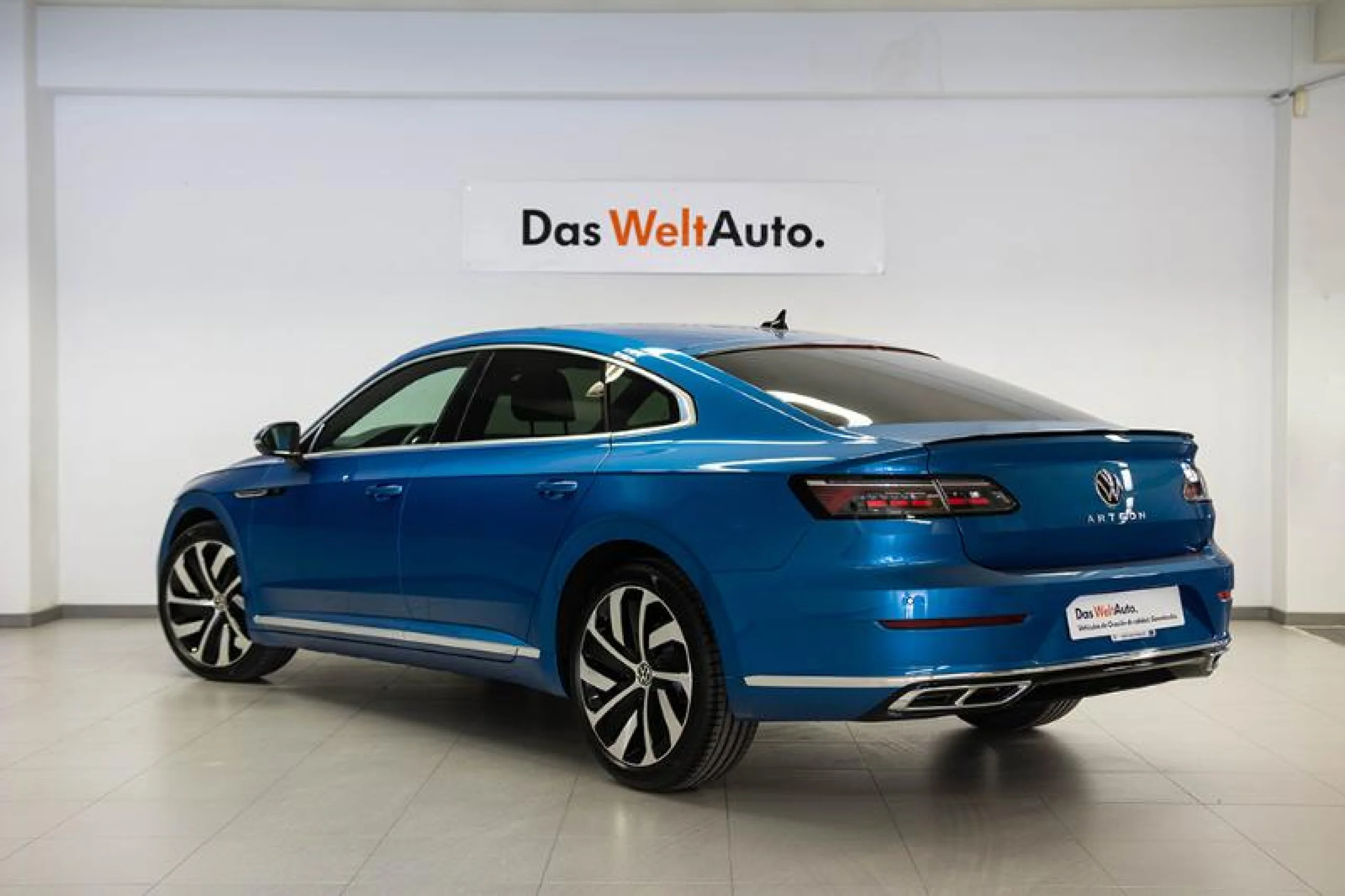VOLKSWAGEN ARTEON ARTEON R LINE 2.0 TDI 110 KW (150 CV)  AUTOMATICO DSG 7 VEL. - Foto 2