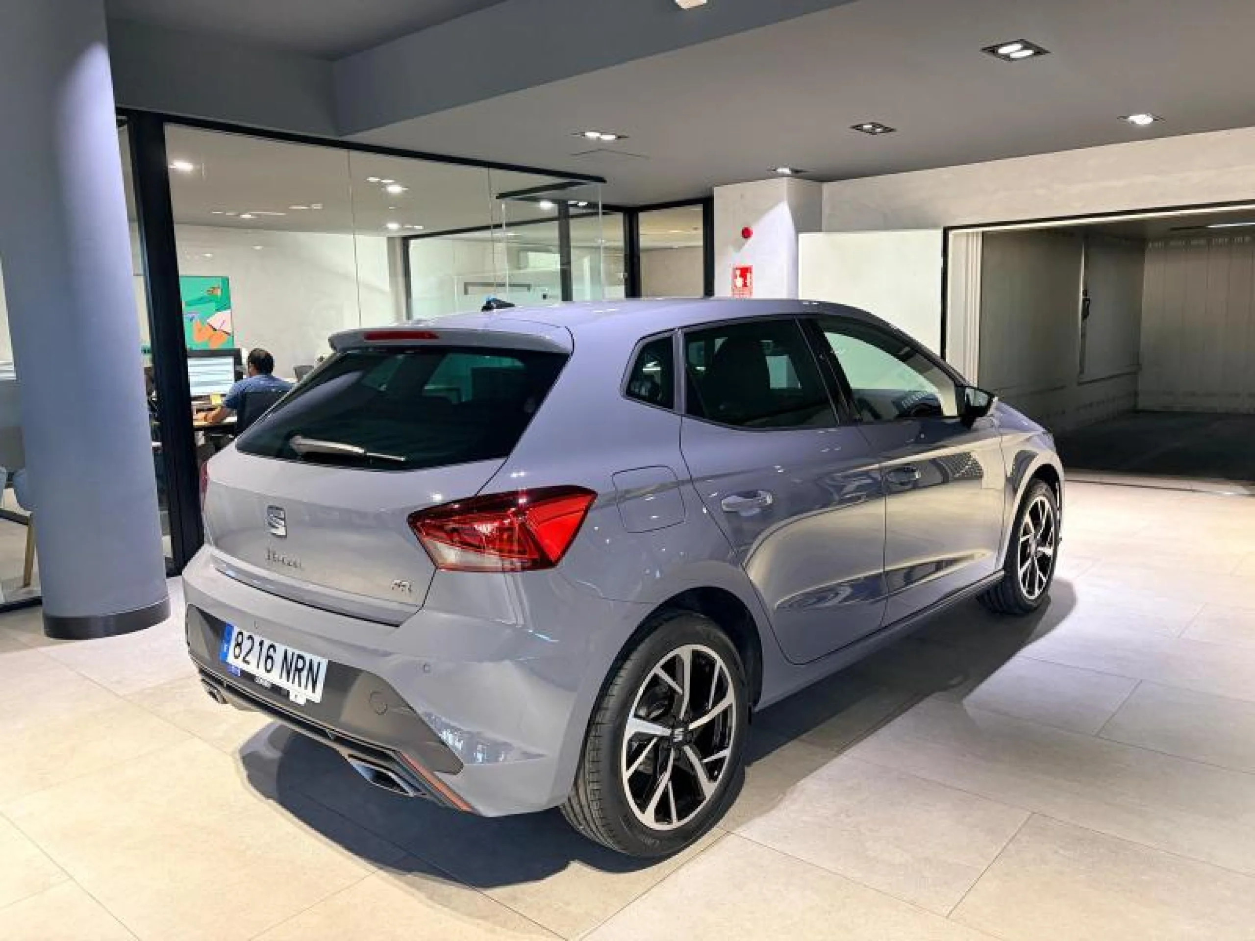 SEAT IBIZA 1.0 TSI 85KW (115CV) START&STOP FR+ - Foto 2