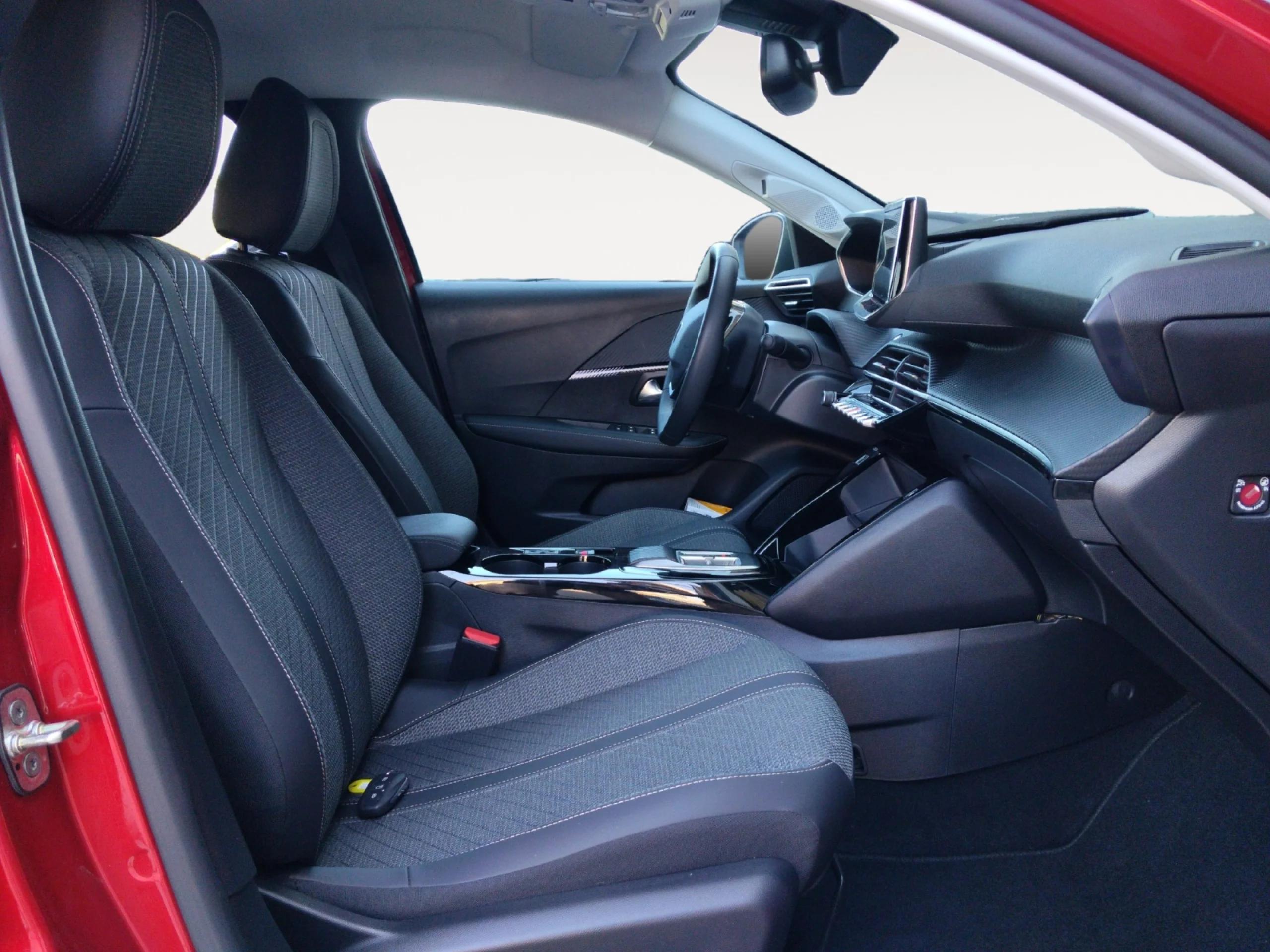 PEUGEOT 208 ALLURE HYBRID 110 EDCS6 - Foto 5