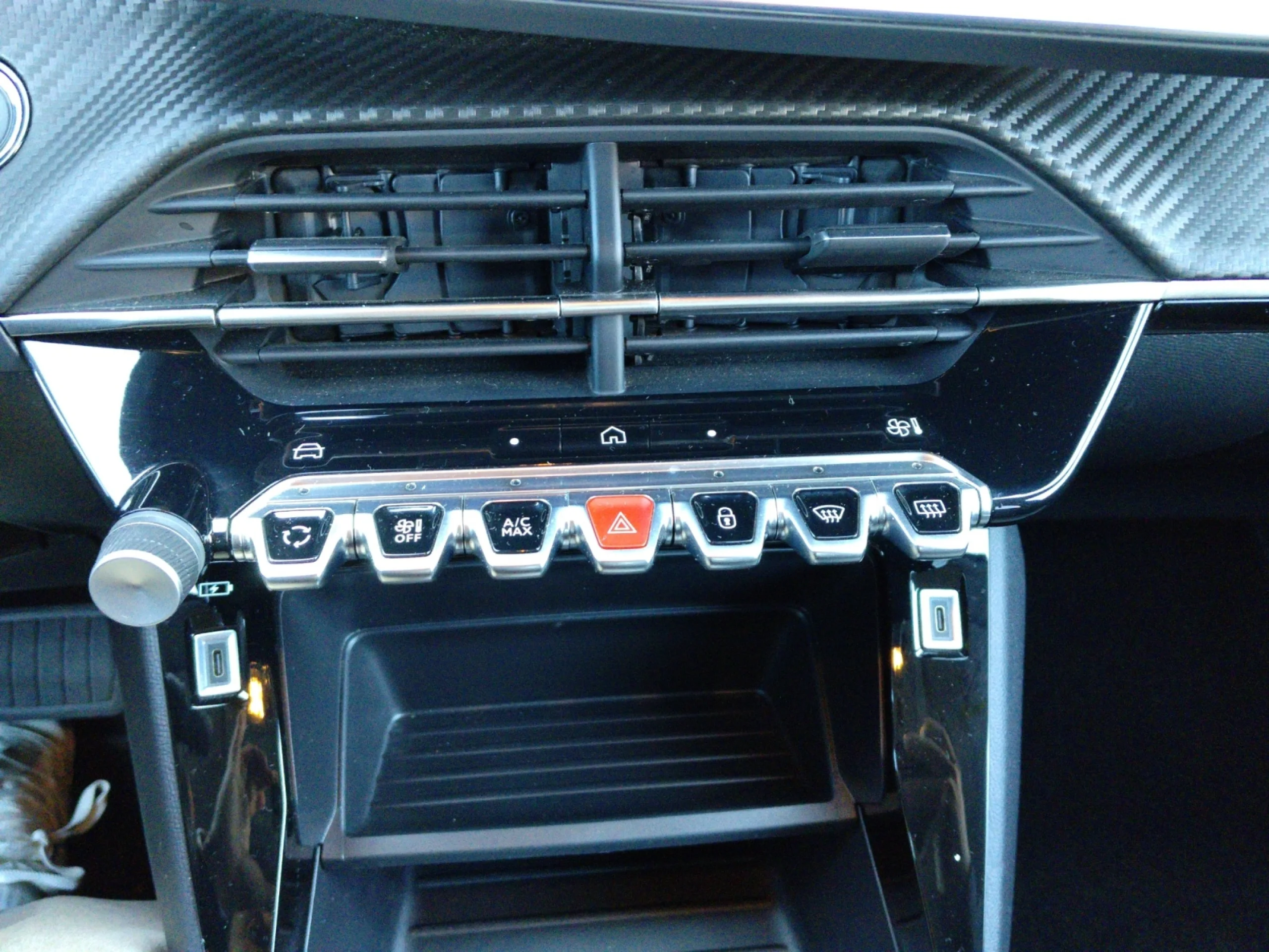 PEUGEOT 208 ALLURE HYBRID 110 EDCS6 - Foto 13