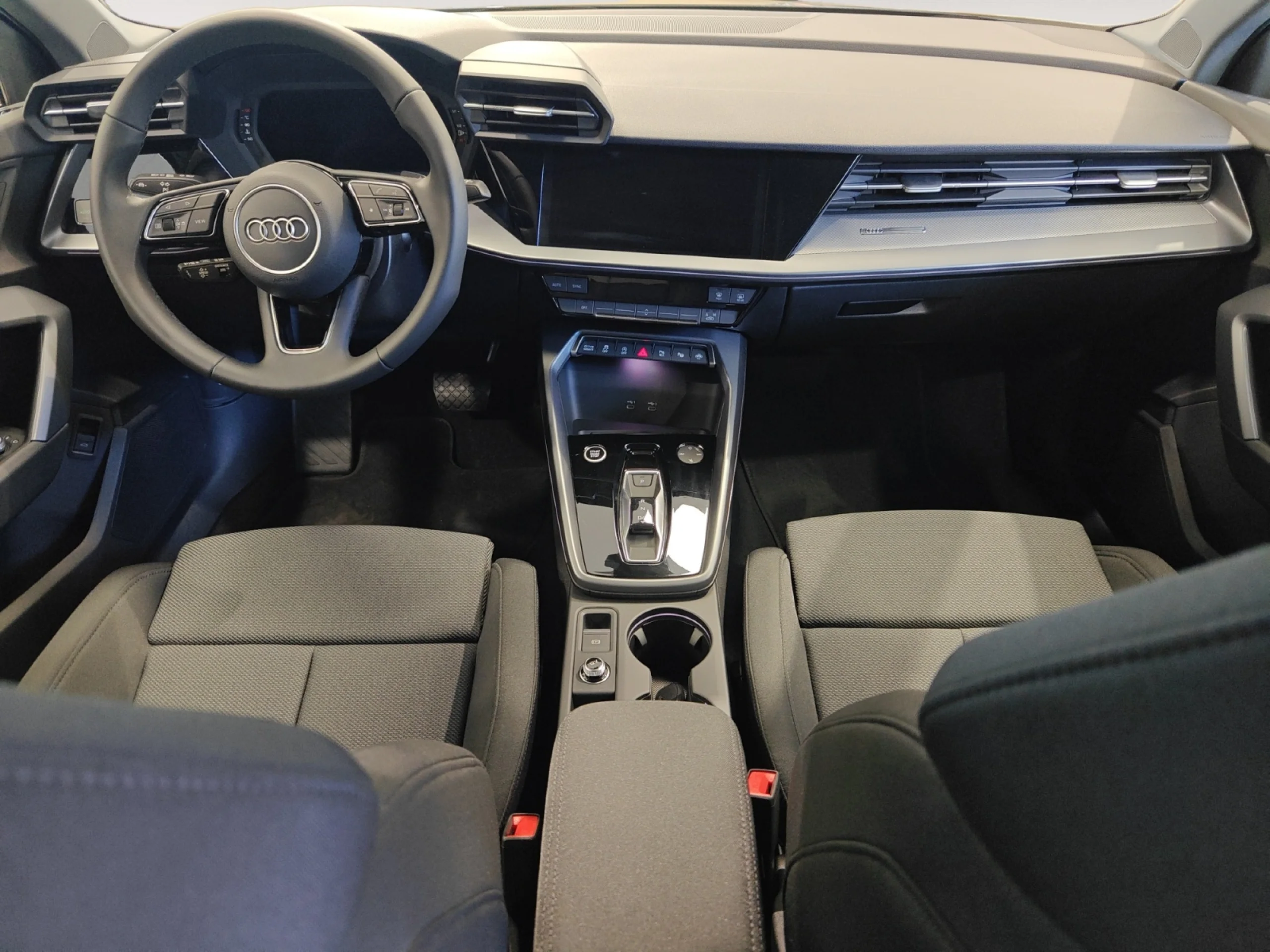 AUDI A3 ALLSTREET ADVANCED 35 TFSI 110KW S TRONI - Foto 4