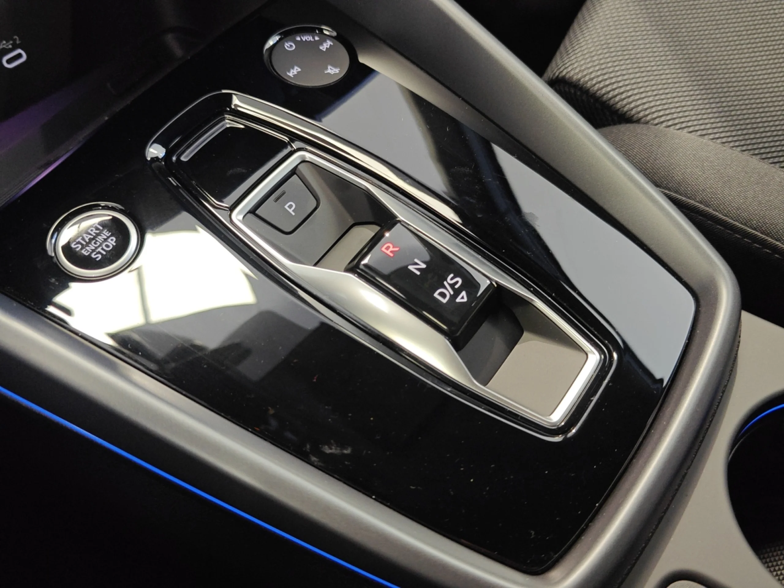 AUDI A3 ALLSTREET ADVANCED 35 TFSI 110KW S TRONI - Foto 17