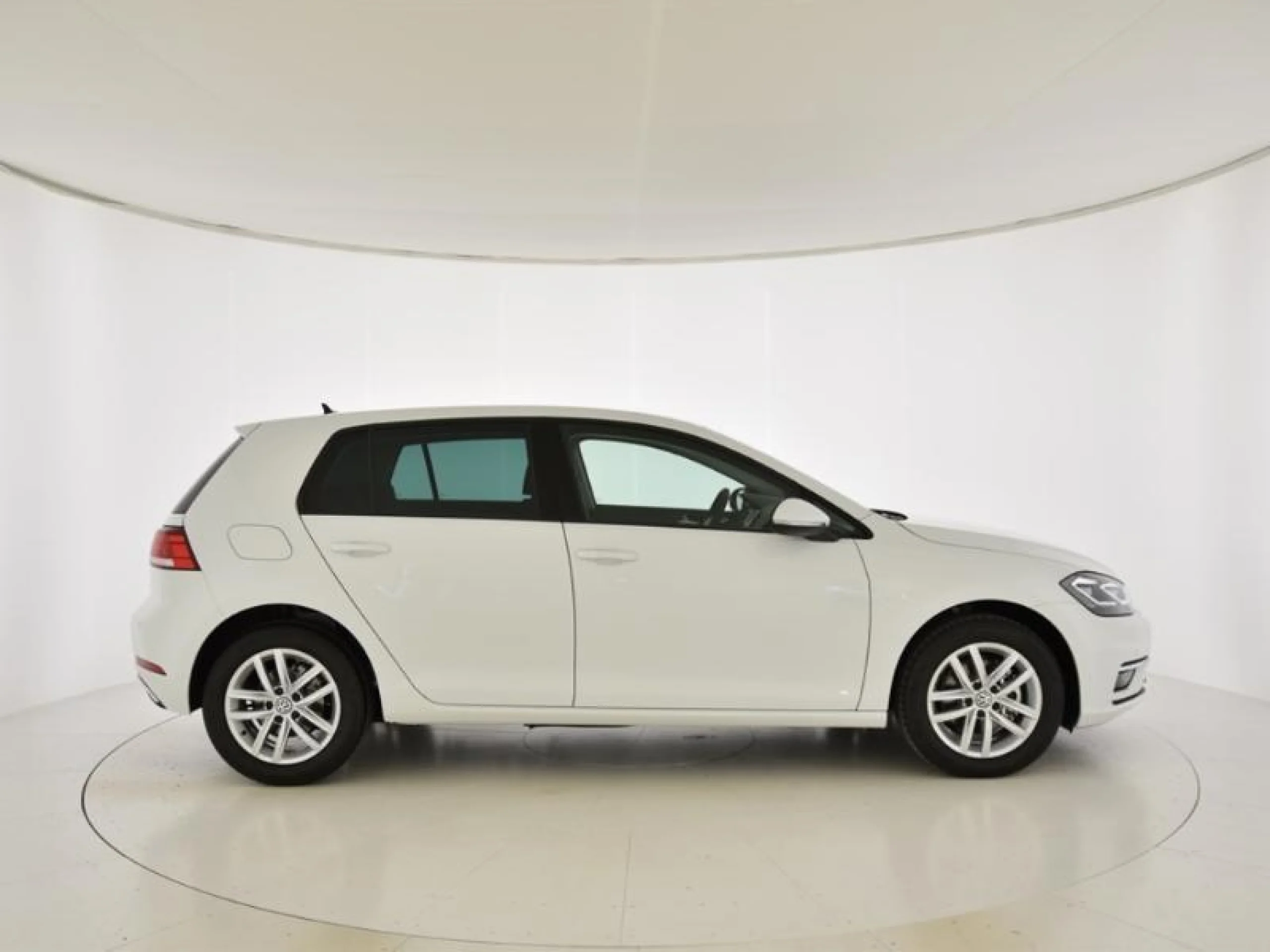 VOLKSWAGEN GOLF ADVANCE 1.5 TSI EVO 96KW (130CV) - Foto 3