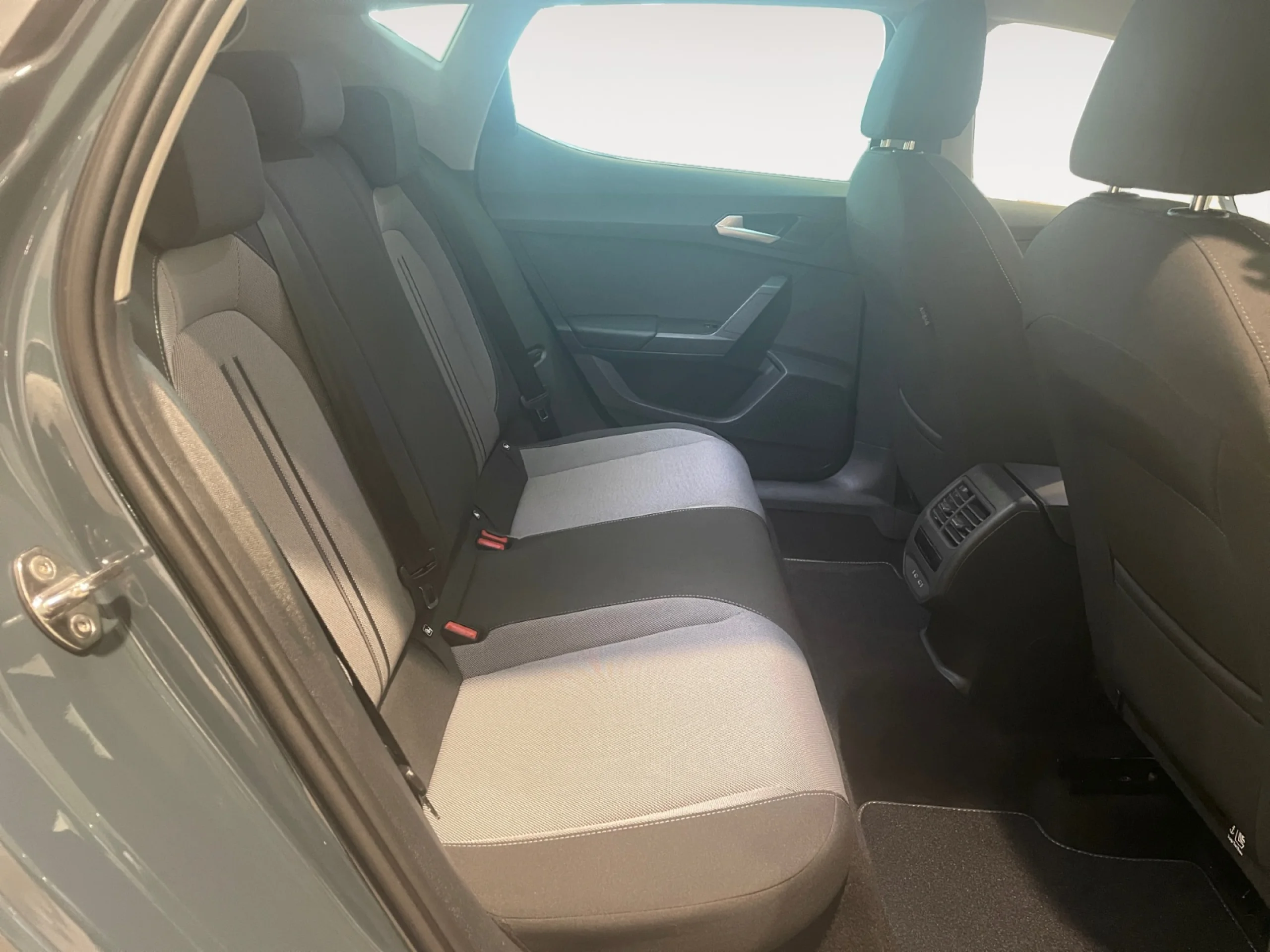 SEAT LEON 2.0 TDI 85KW STYLE XS - Foto 6