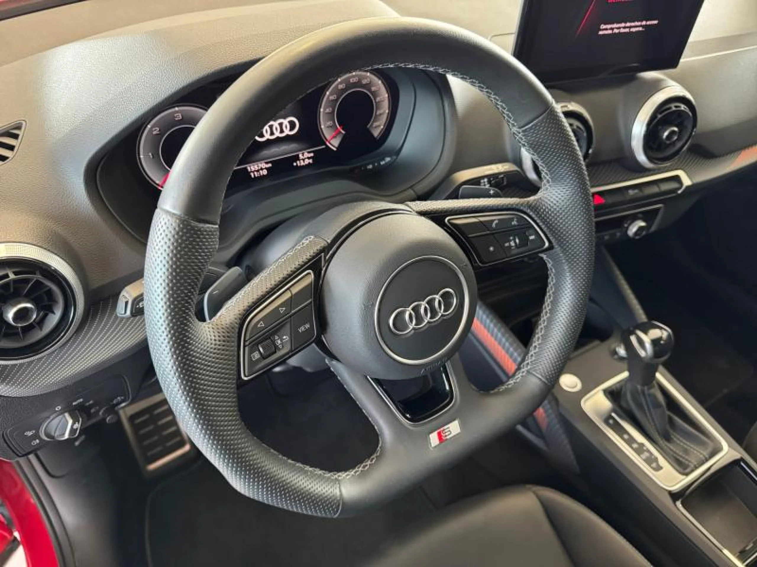 AUDI Q2 ADRENALIN 35 TDI 110KW (150CV) S TRONIC - Foto 9