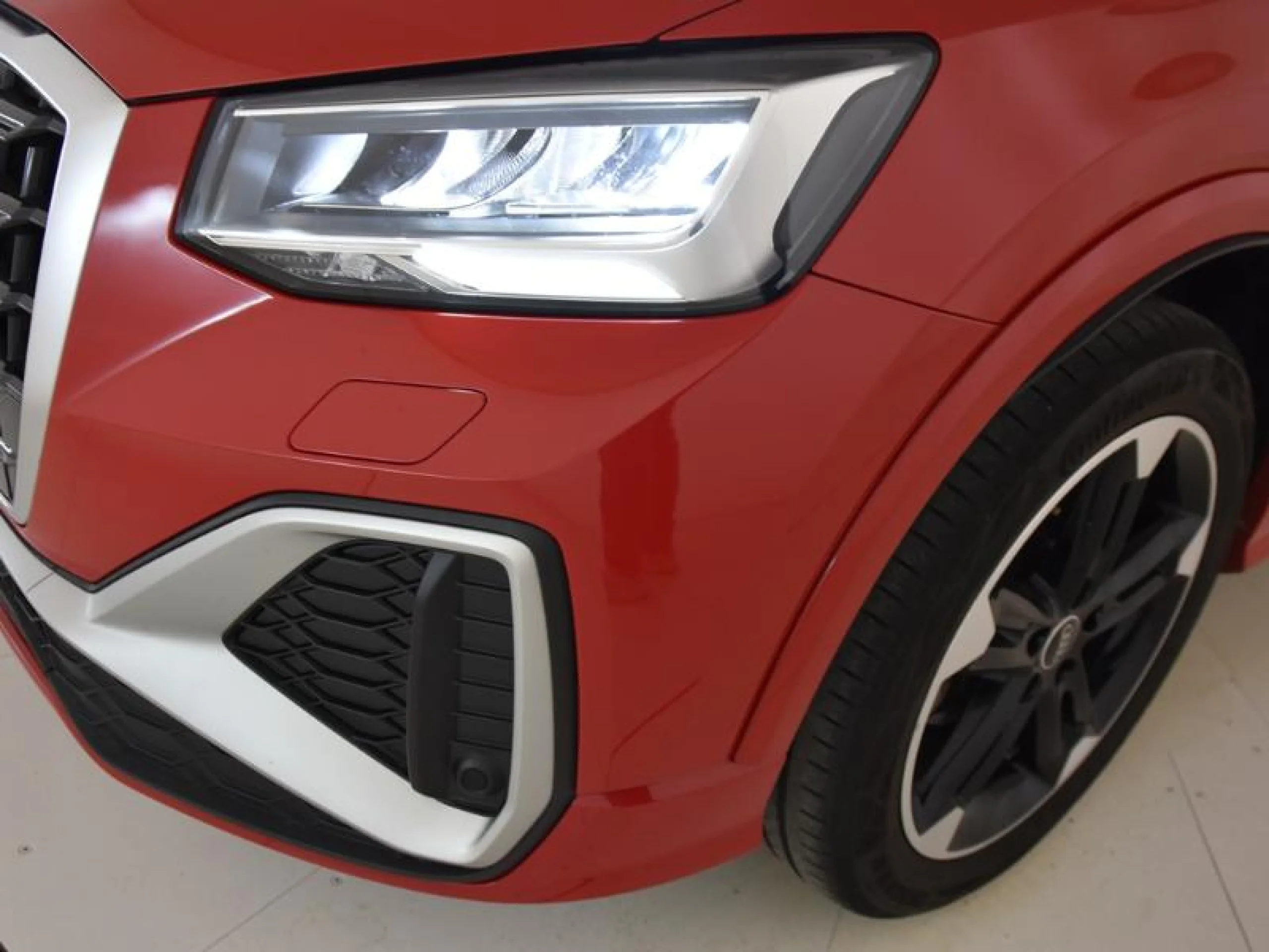AUDI Q2 ADRENALIN 30 TFSI 85KW (116CV) - Foto 18