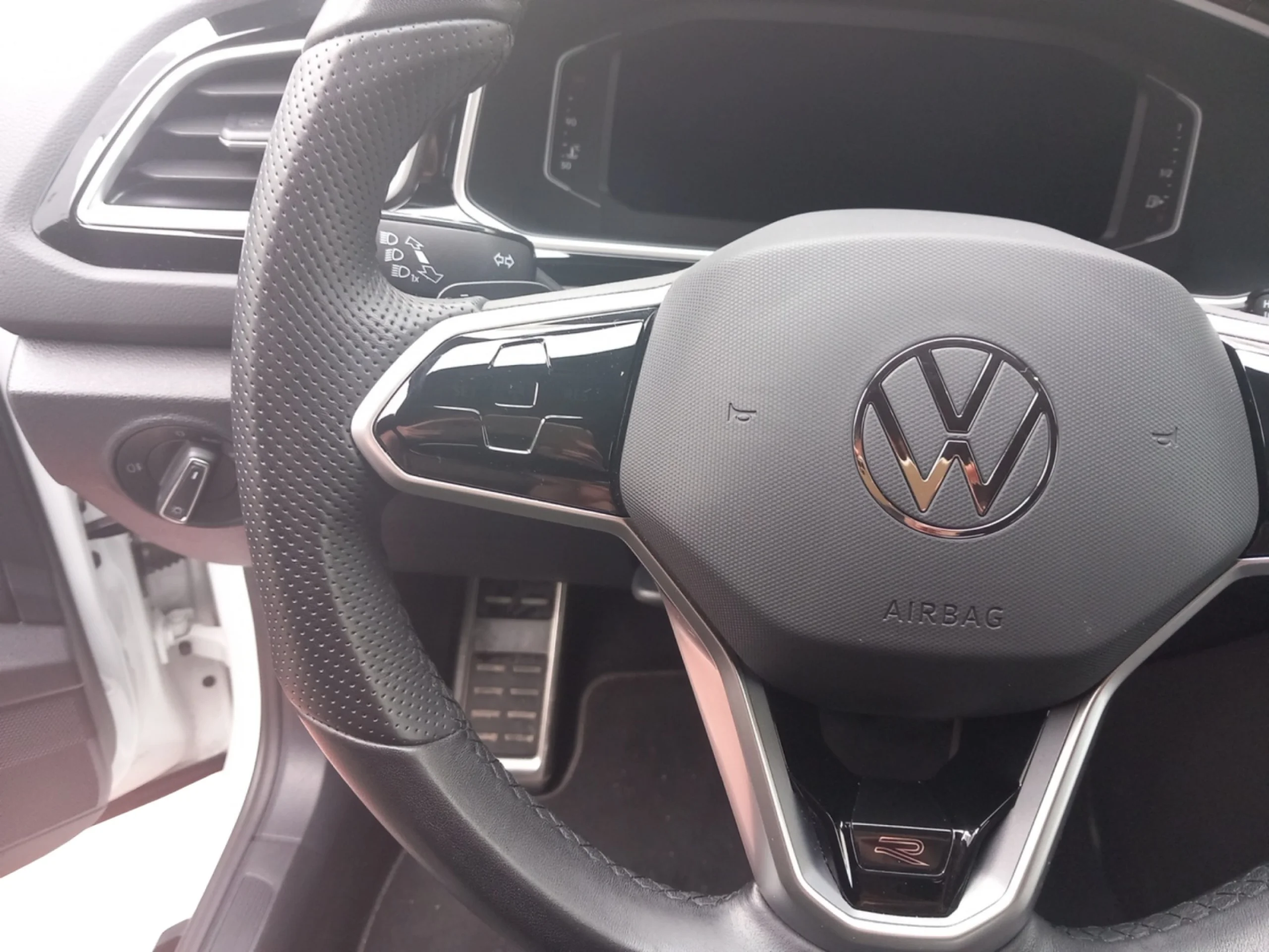 VOLKSWAGEN T ROC R LINE 2.0 TDI 110KW (150CV) DSG - Foto 11