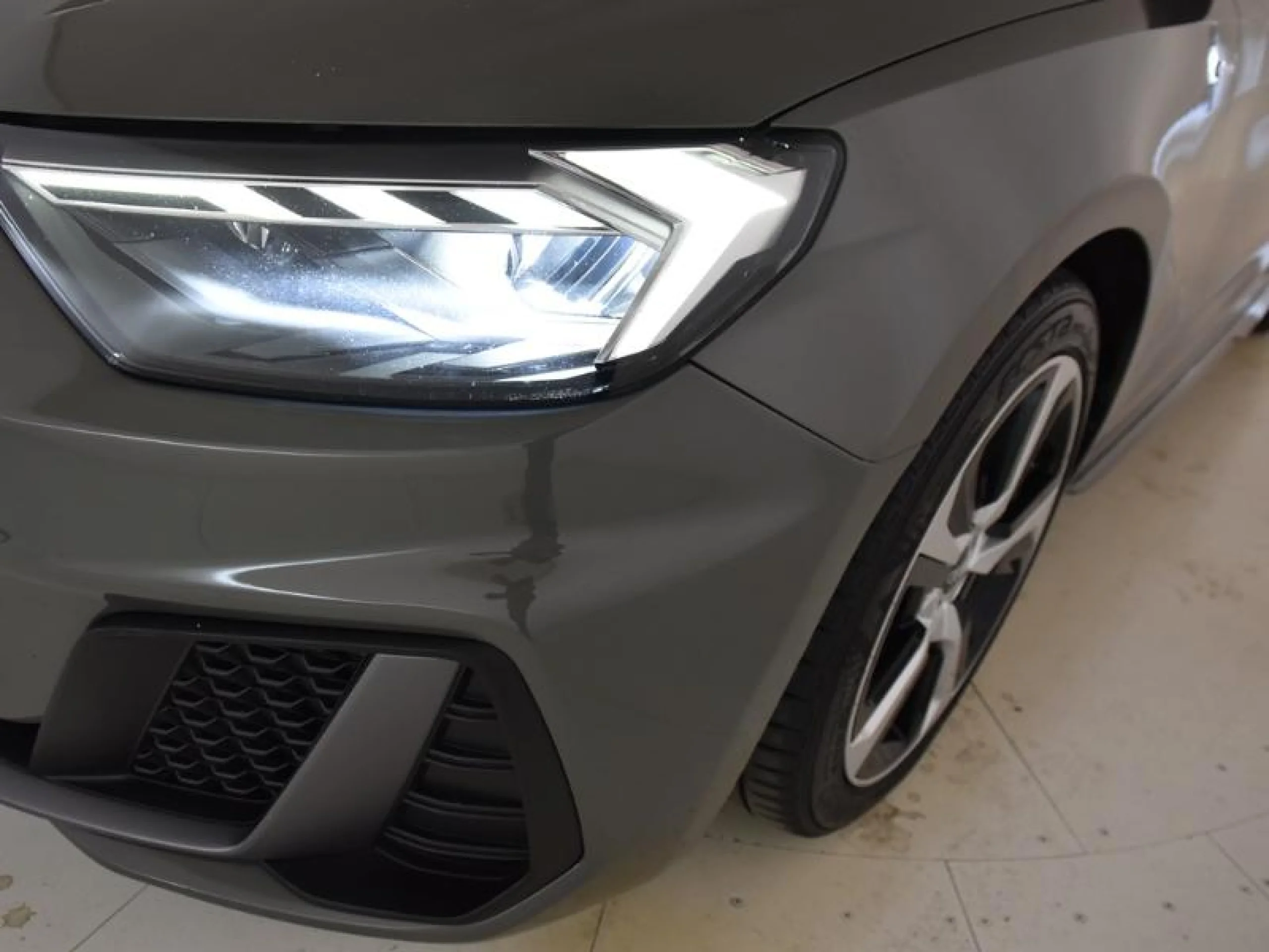 AUDI A1 SPORTBACK ADRENALIN 30 TFSI 81KW S TRON - Foto 16