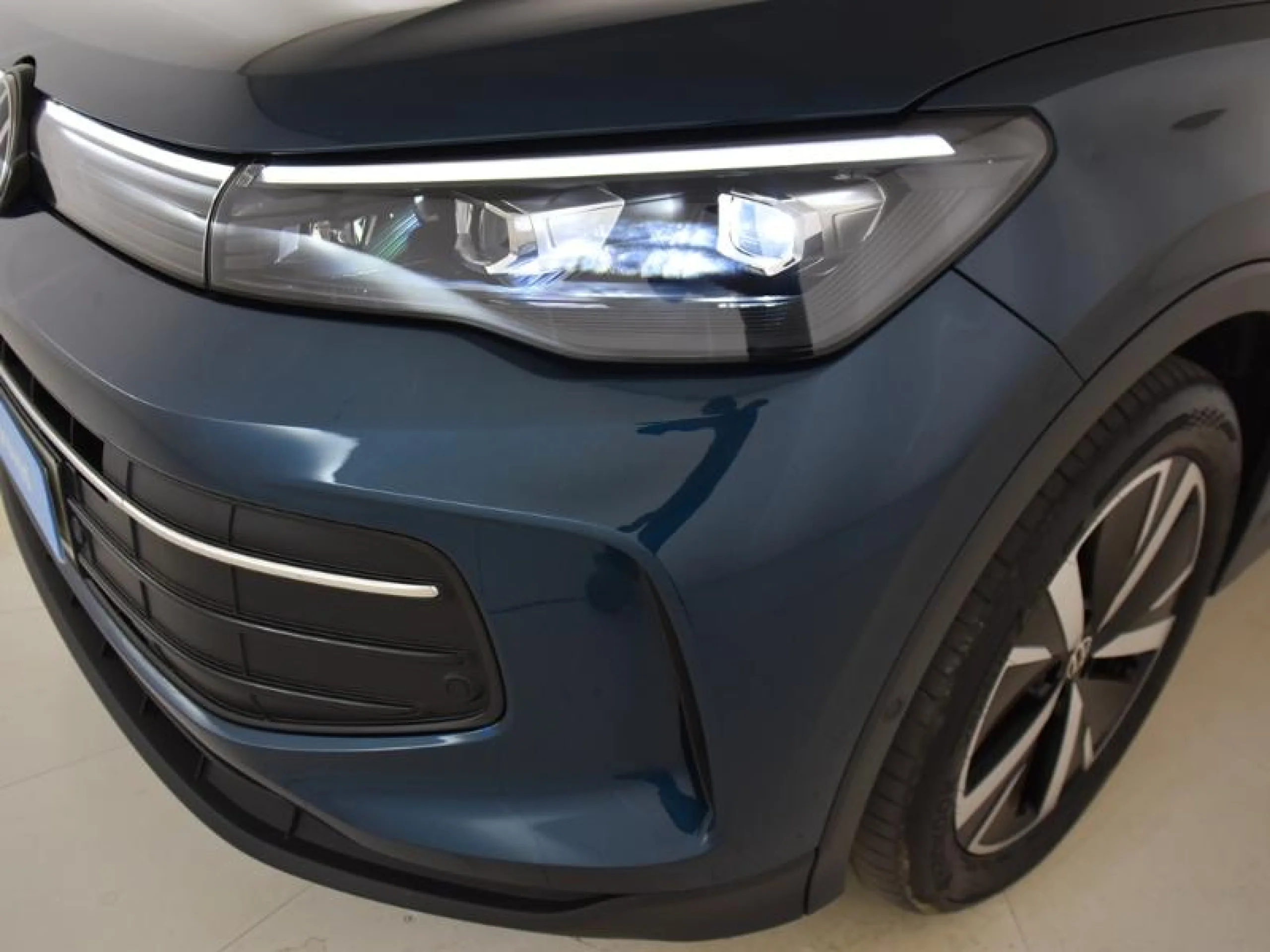 VOLKSWAGEN TIGUAN ··MÁS·· 2.0 TDI 110KW (150CV) DSG - Foto 18