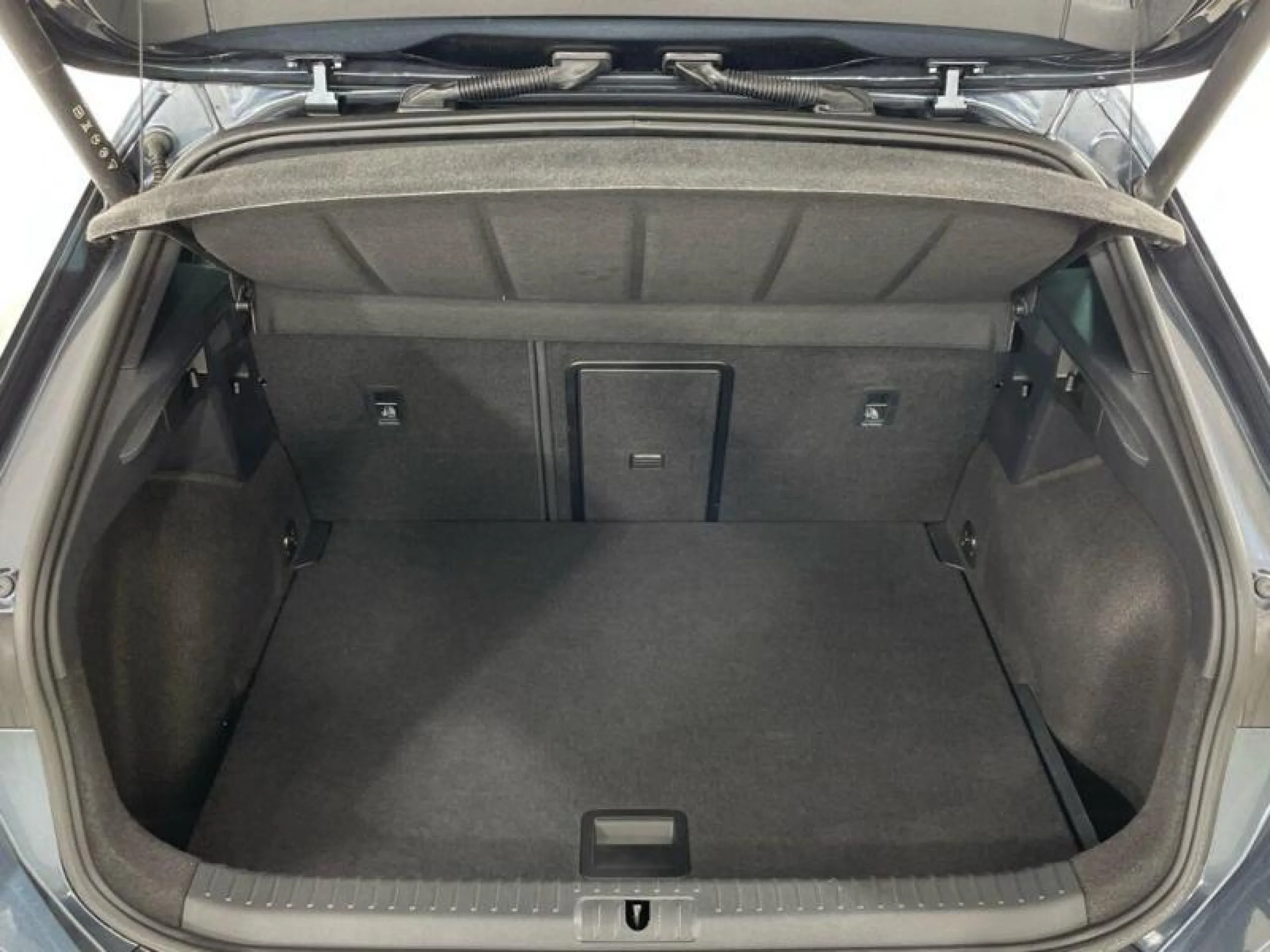 CUPRA FORMENTOR 1.5 ETSI 110KW (150 CV) DSG - Foto 8