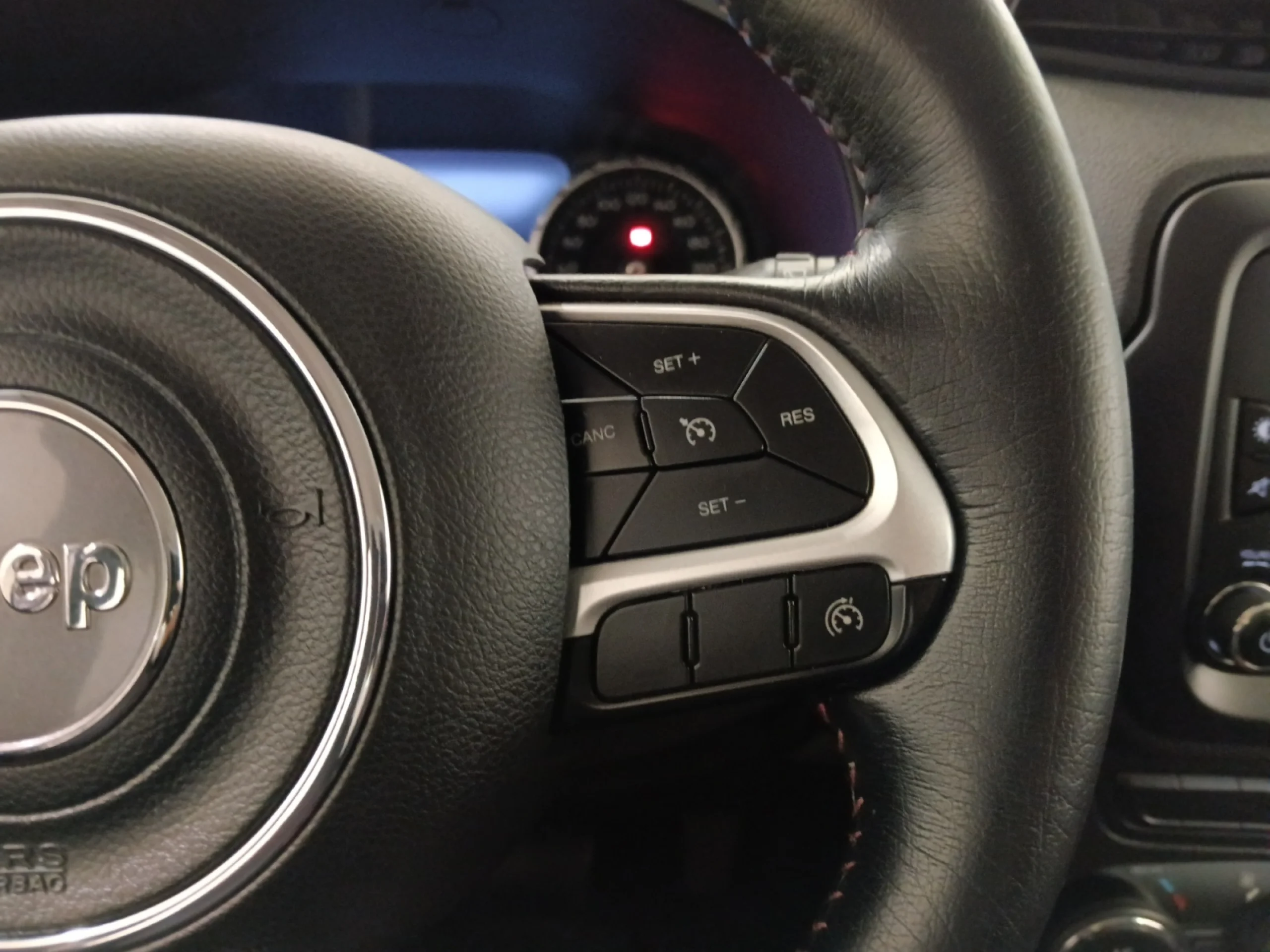 JEEP RENEGADE 2.0 MJET TRAILHAWK 4X4 170CV AUTO AD LOW - Foto 12