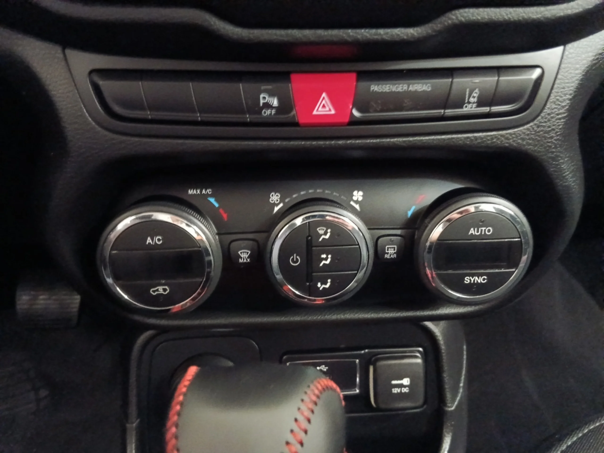 JEEP RENEGADE 2.0 MJET TRAILHAWK 4X4 170CV AUTO AD LOW - Foto 13