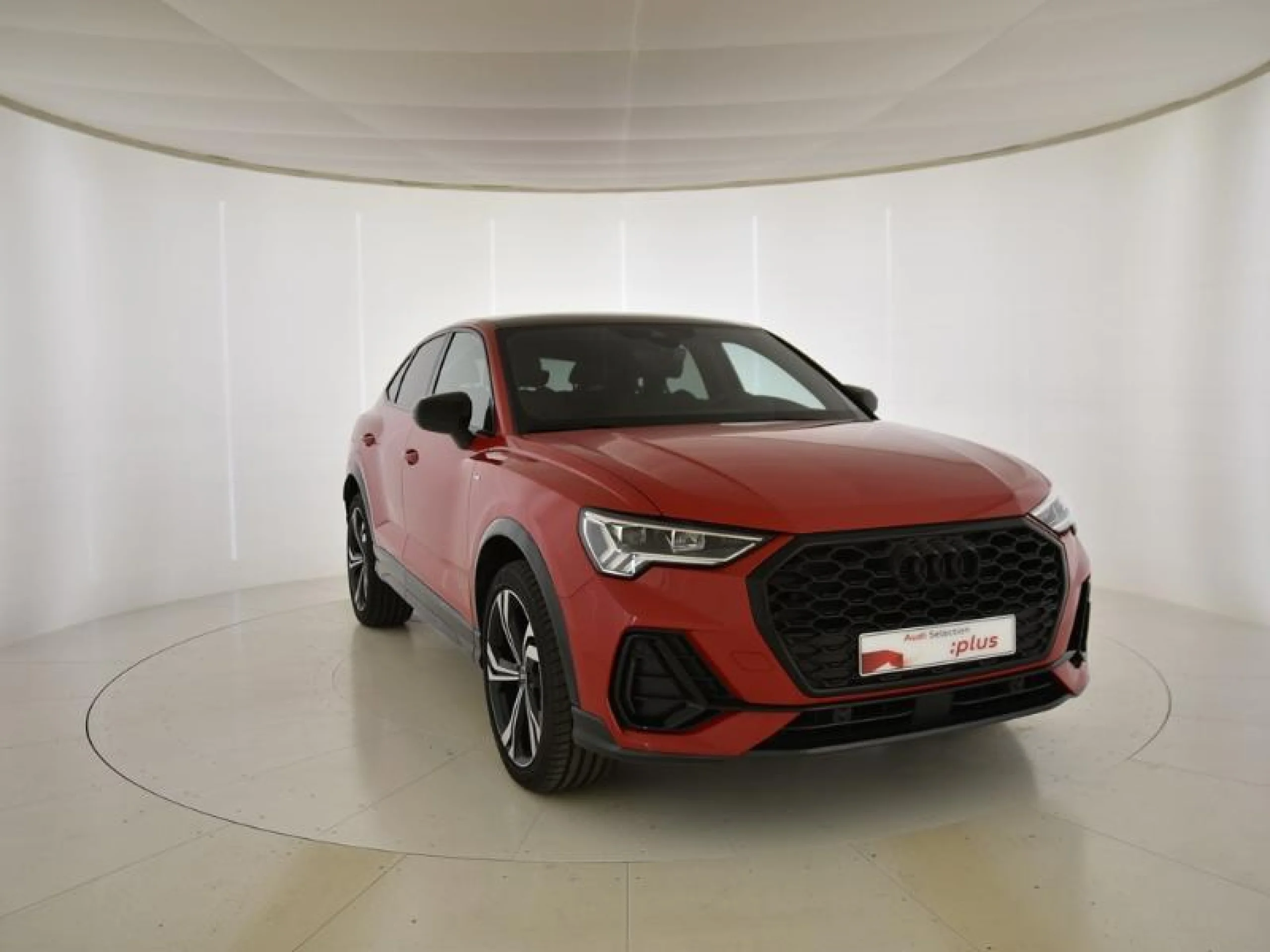 AUDI Q3 SPORTBACK BLACK LINE 35 TDI 110KW (150CV) S TRONIC - Foto 1