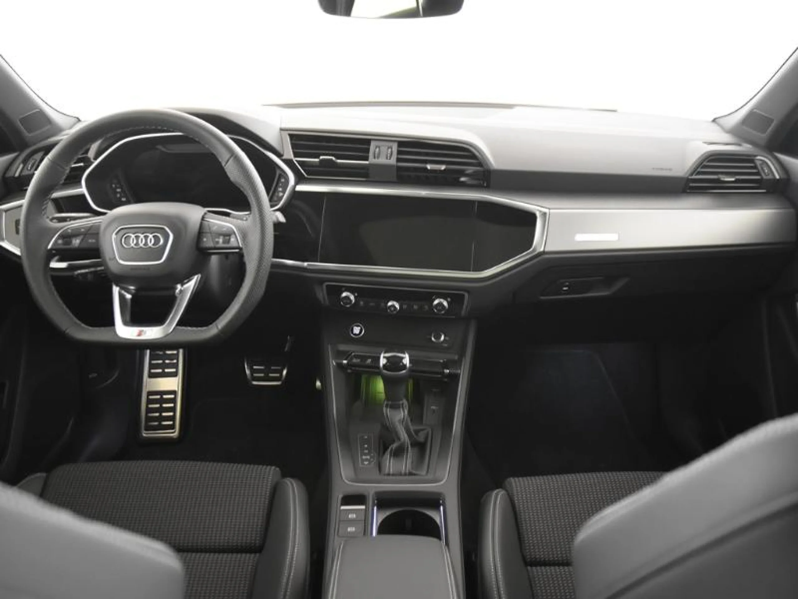 AUDI Q3 SPORTBACK BLACK LINE 35 TDI 110KW (150CV) S TRONIC - Foto 4