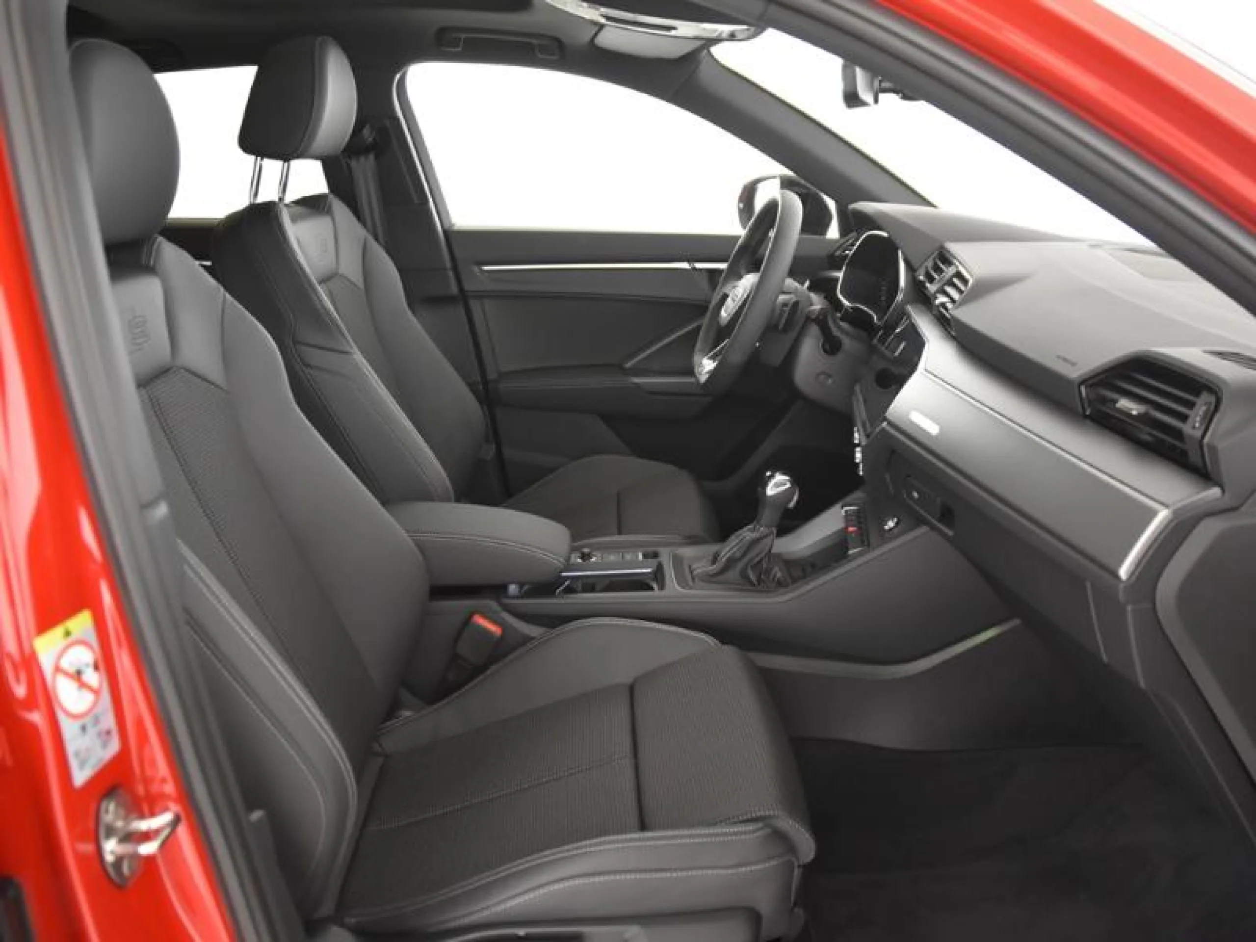 AUDI Q3 SPORTBACK BLACK LINE 35 TDI 110KW (150CV) S TRONIC - Foto 5