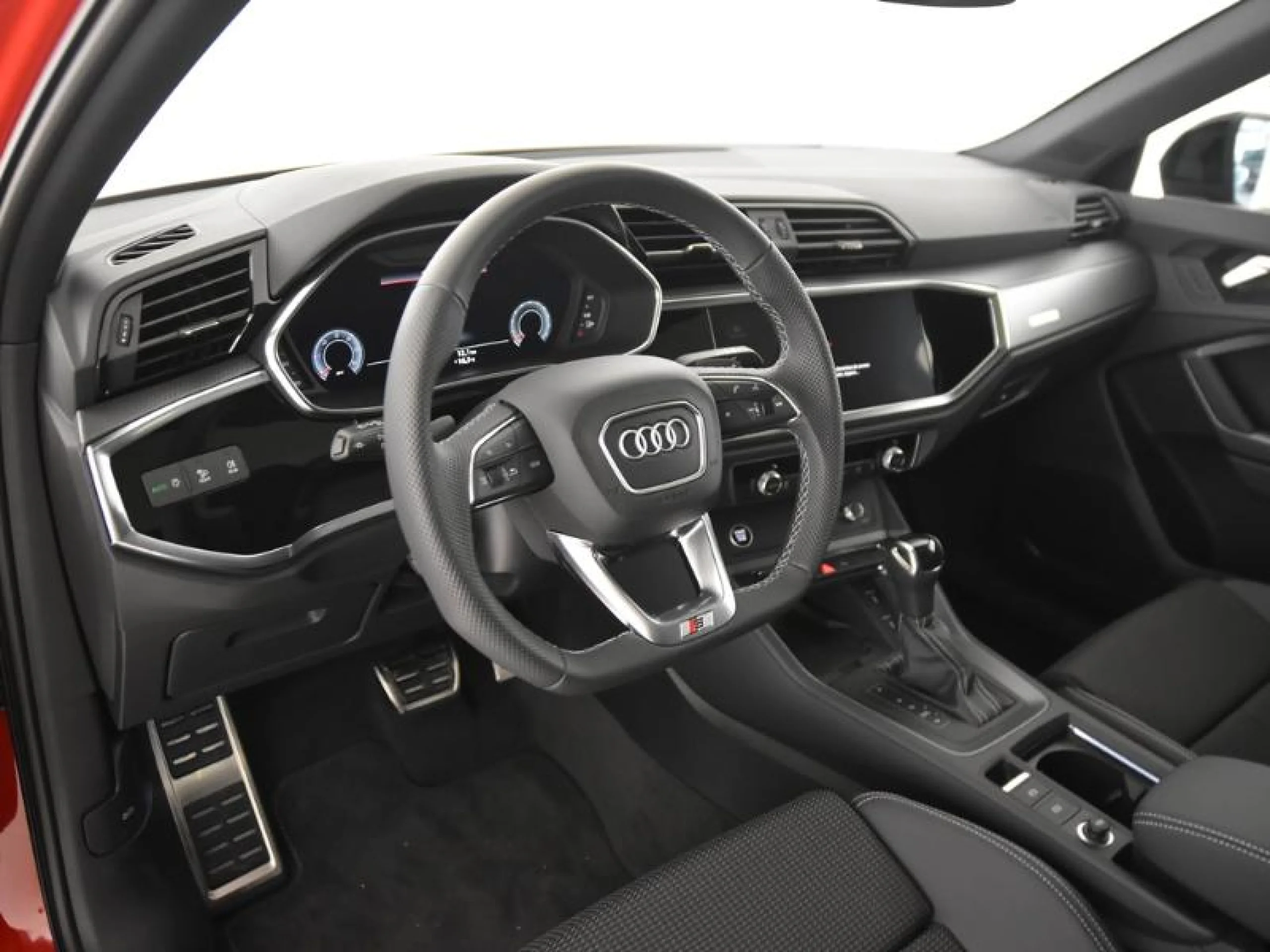 AUDI Q3 SPORTBACK BLACK LINE 35 TDI 110KW (150CV) S TRONIC - Foto 10