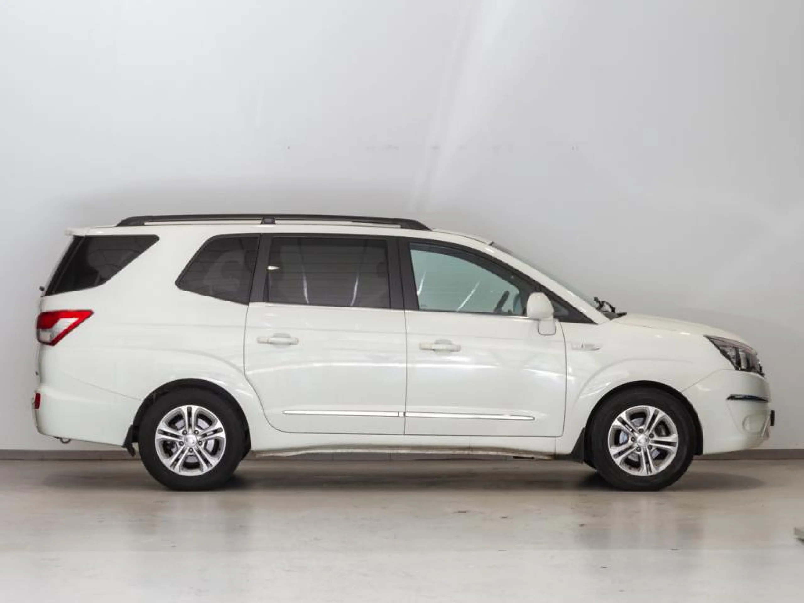 SSANGYONG RODIUS D22T 178CV PREMIUM - Foto 3
