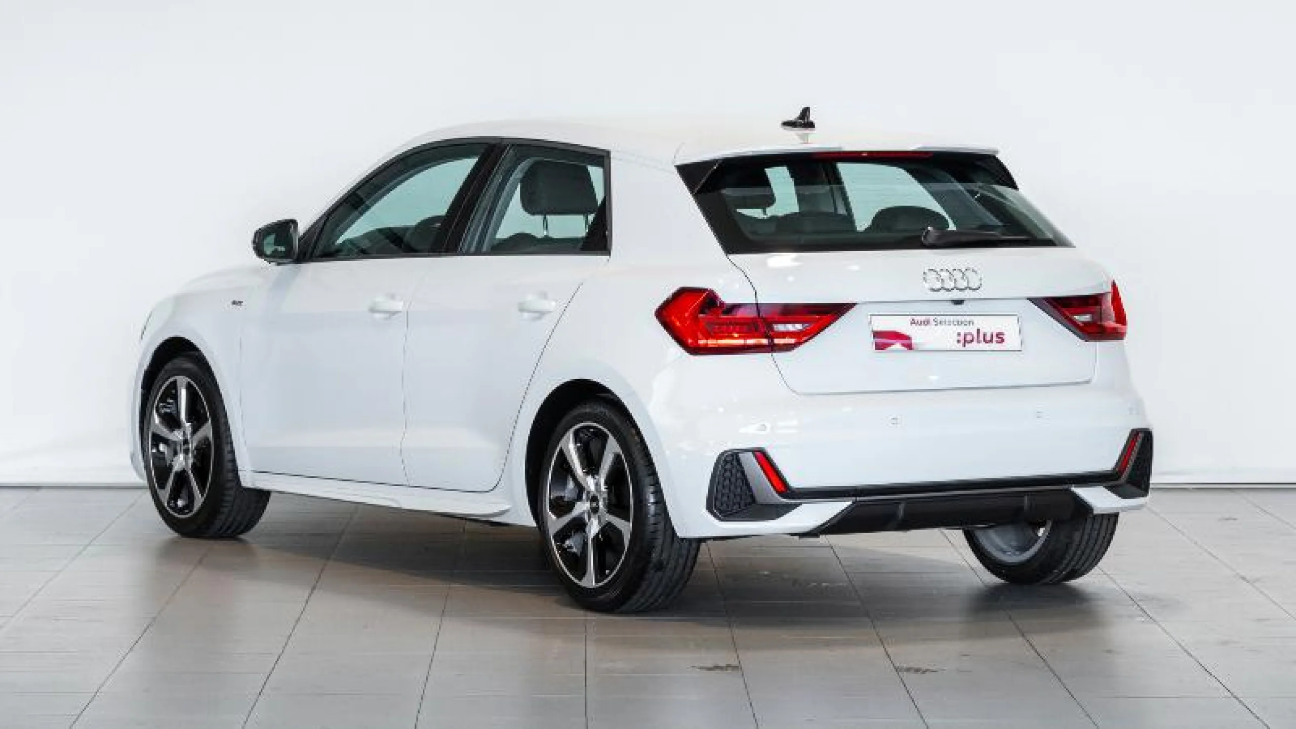 AUDI A1 SPORTBACK 25 TFSI 70KW (95CV) - Foto 2
