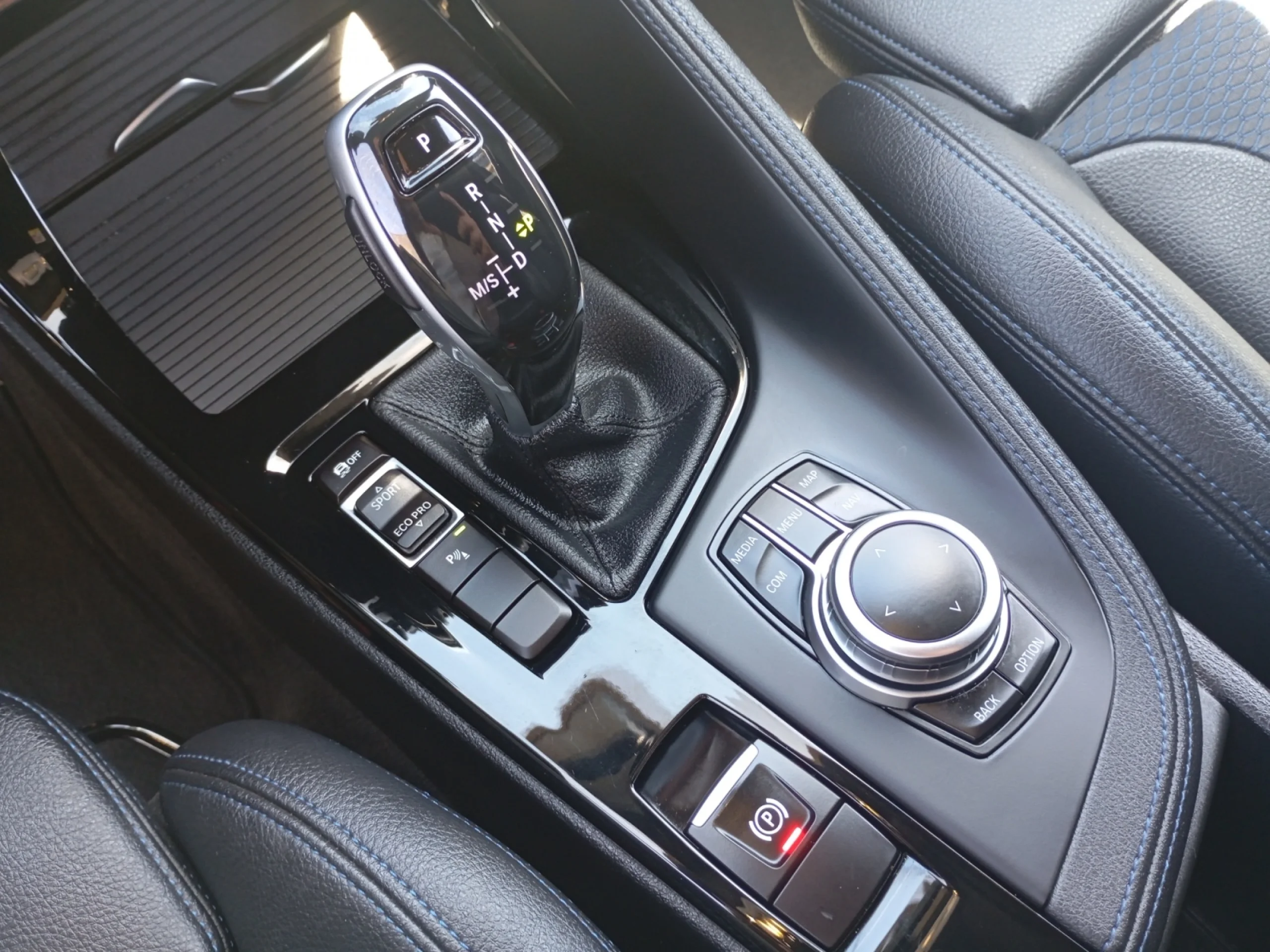 BMW X2 SDRIVE18D - Foto 14