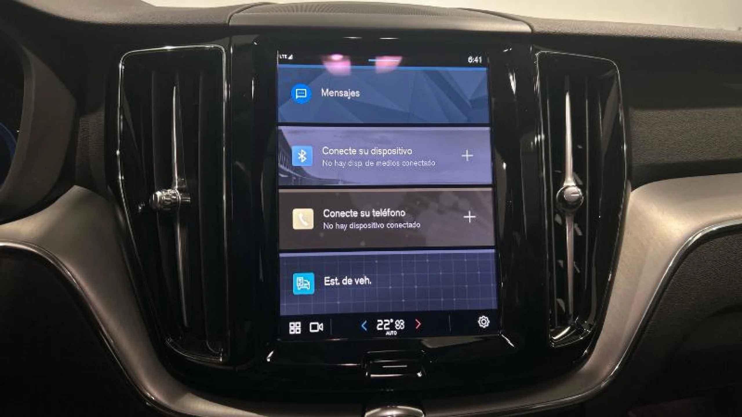 VOLVO XC60 2.0 B4 D CORE AUTO - Foto 14