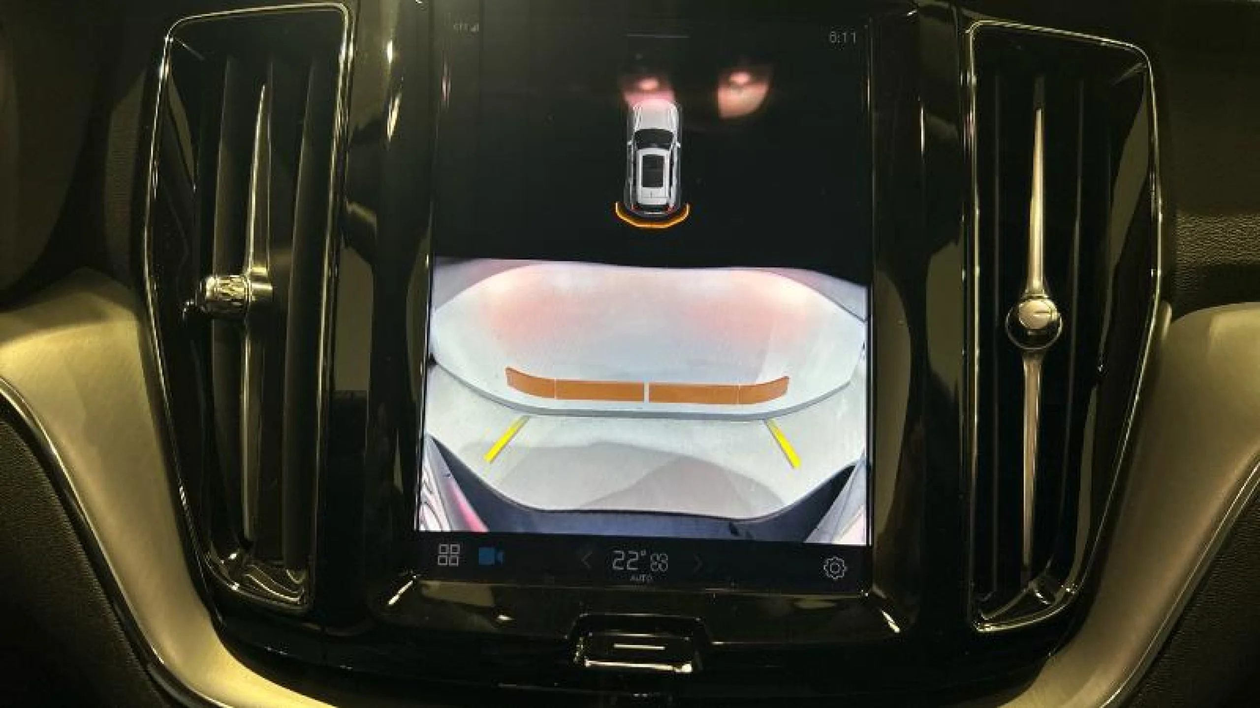 VOLVO XC60 2.0 B4 D CORE AUTO - Foto 18