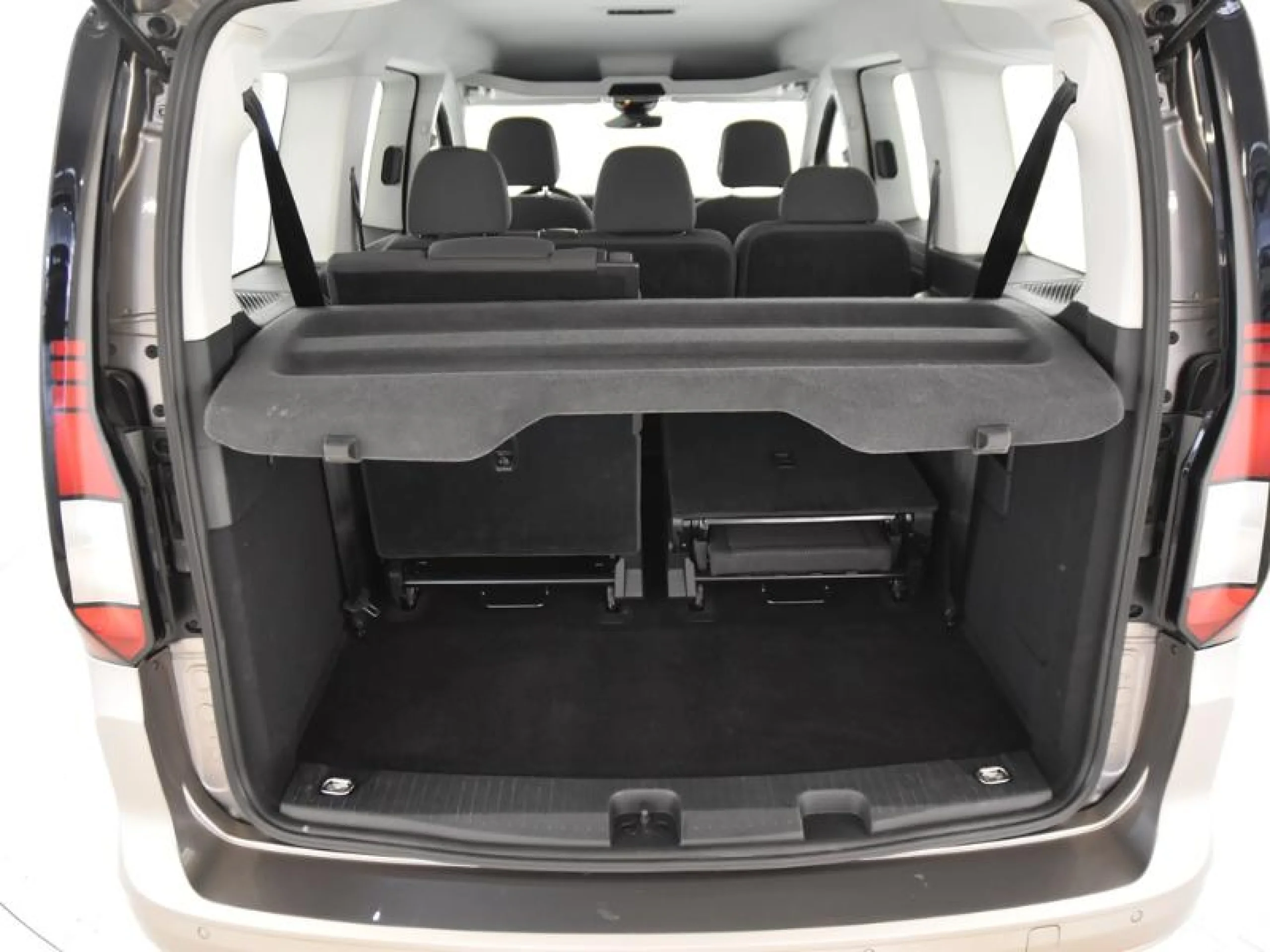 VOLKSWAGEN CADDY MAXI ORIGIN 2.0 TDI 90KW (122CV) DSG - Foto 7